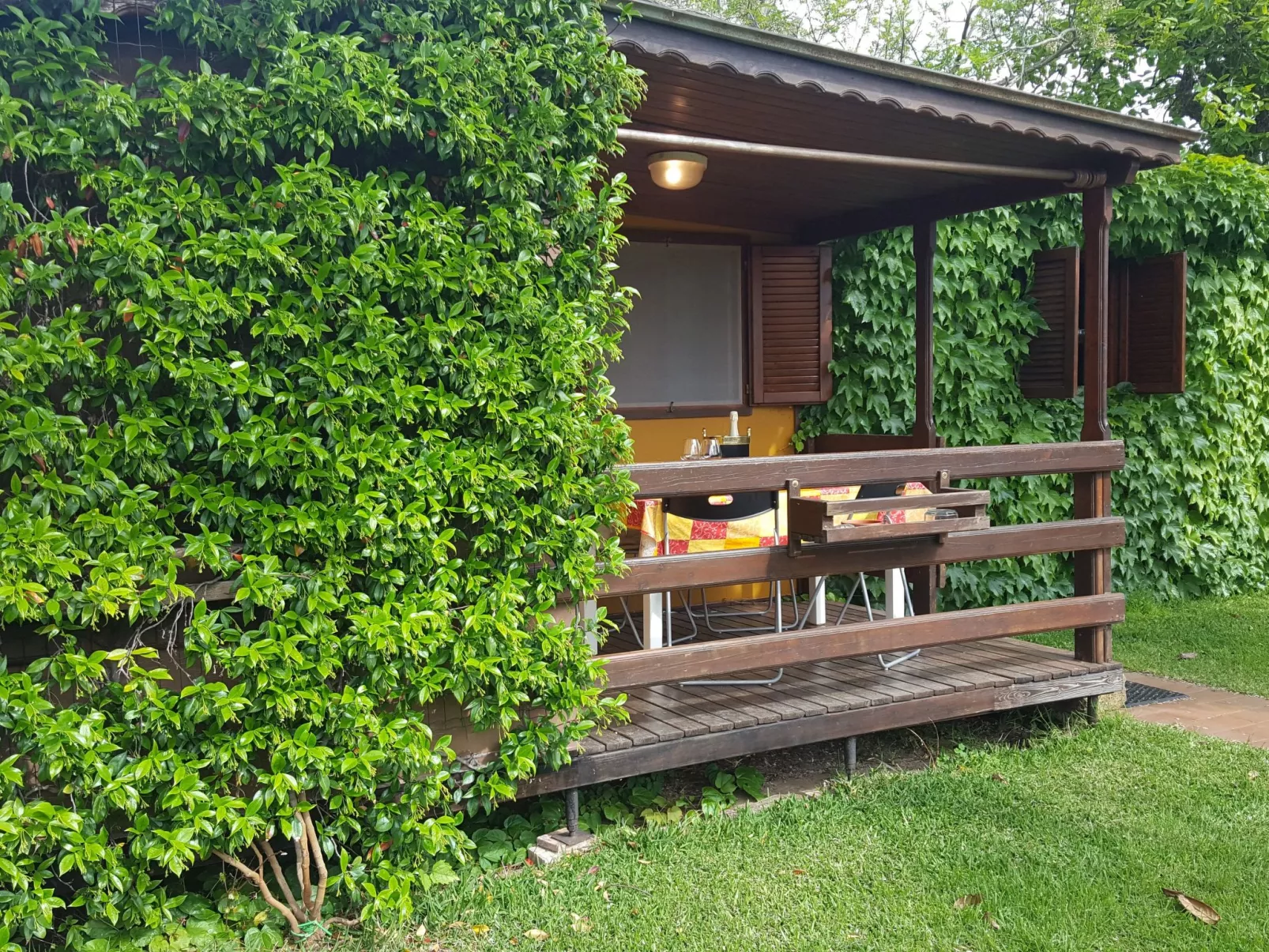 Haus Jasmin-Draußen