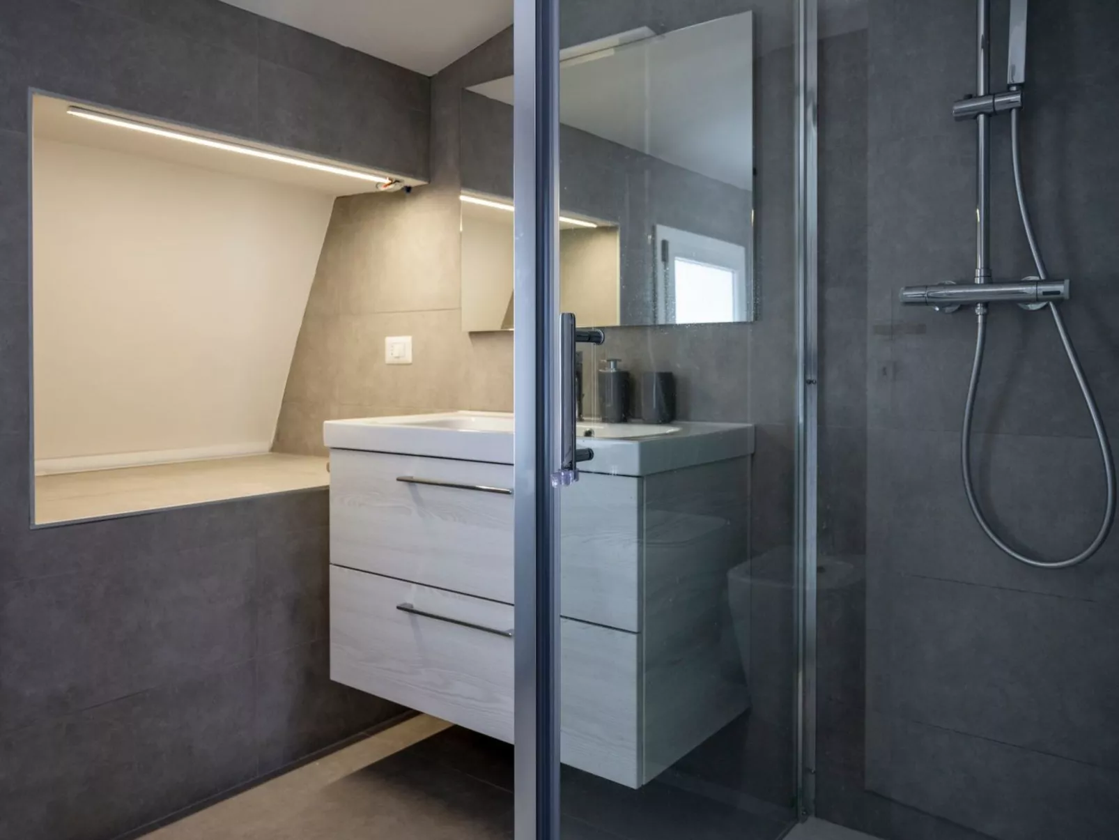 Für 10 Personen an der Küste Siziliens-Image-tags.info