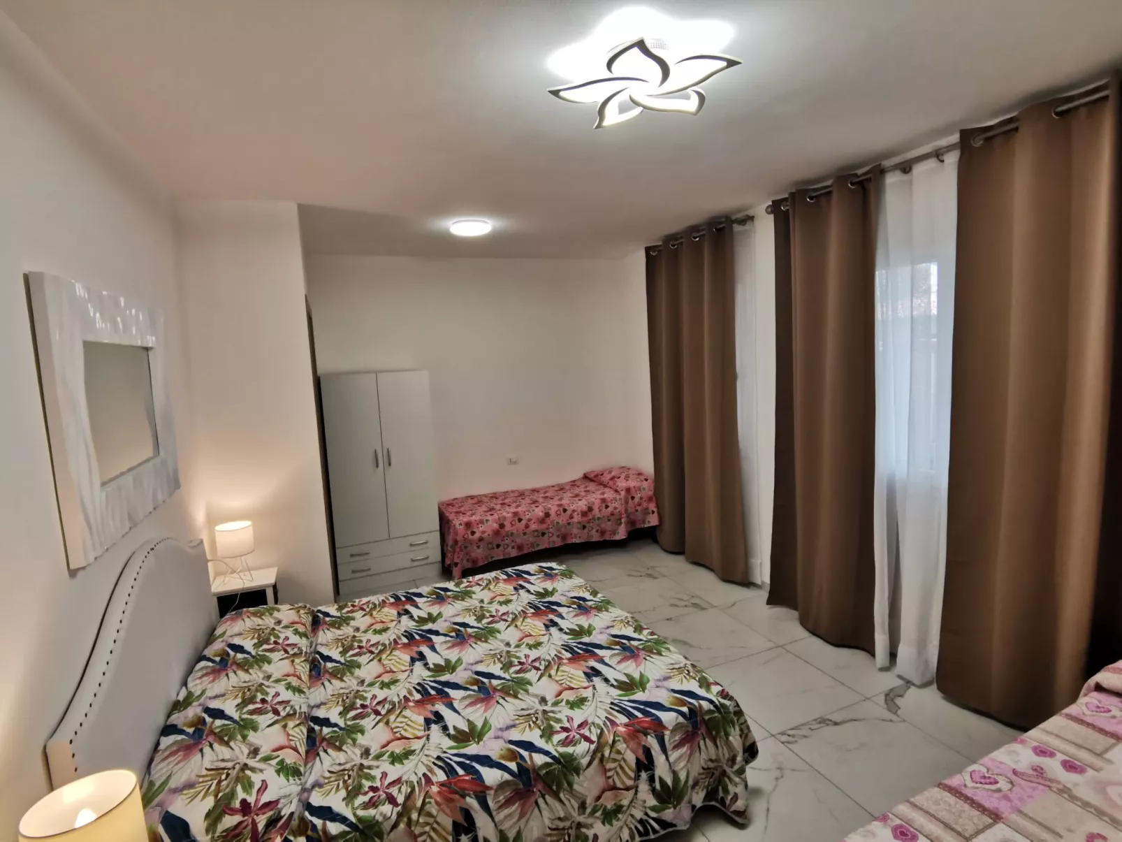 Saturno 100 bilocale-Drinnen