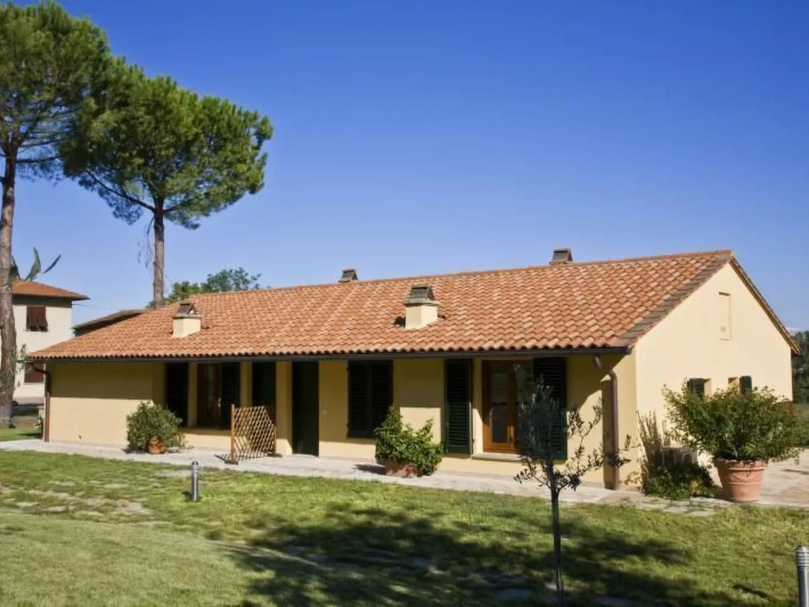 Wohnung La Spiga mit Garten und Terrasse-Image-tags.info