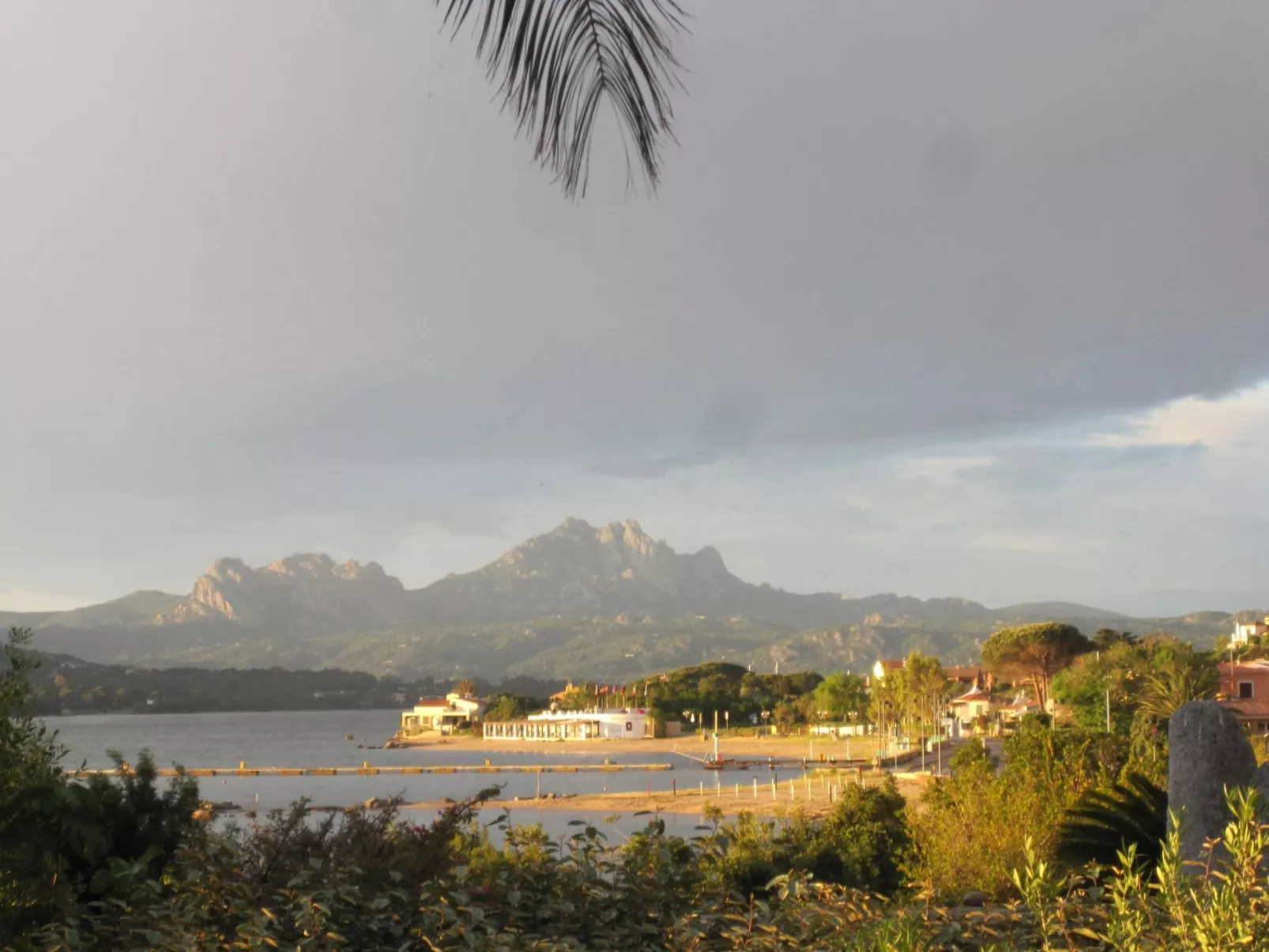 Charmante Wohnung Lungomare Cannigione-Outside