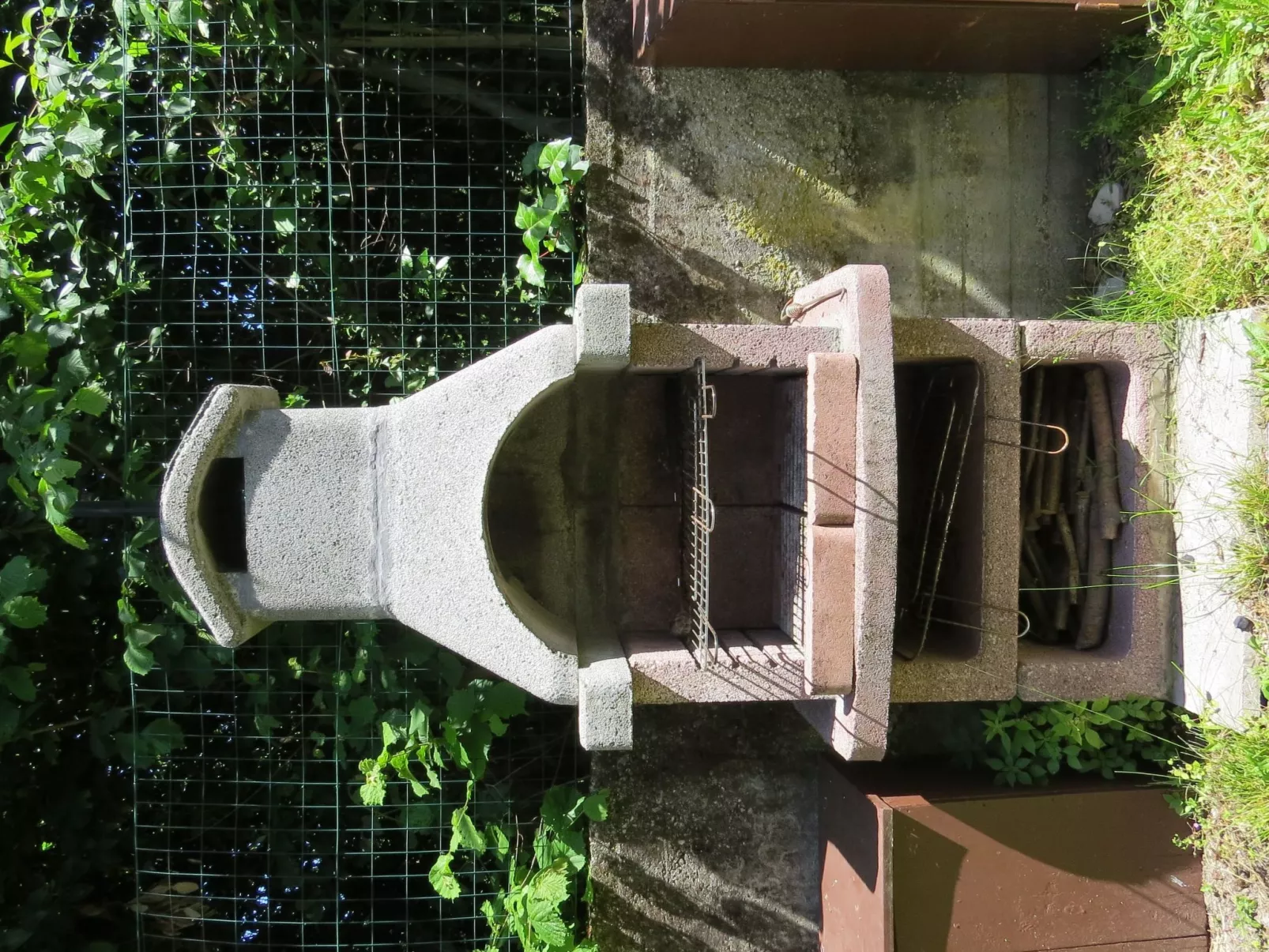 Villa im Grünen in Riva del Garda mit Garten-Outside