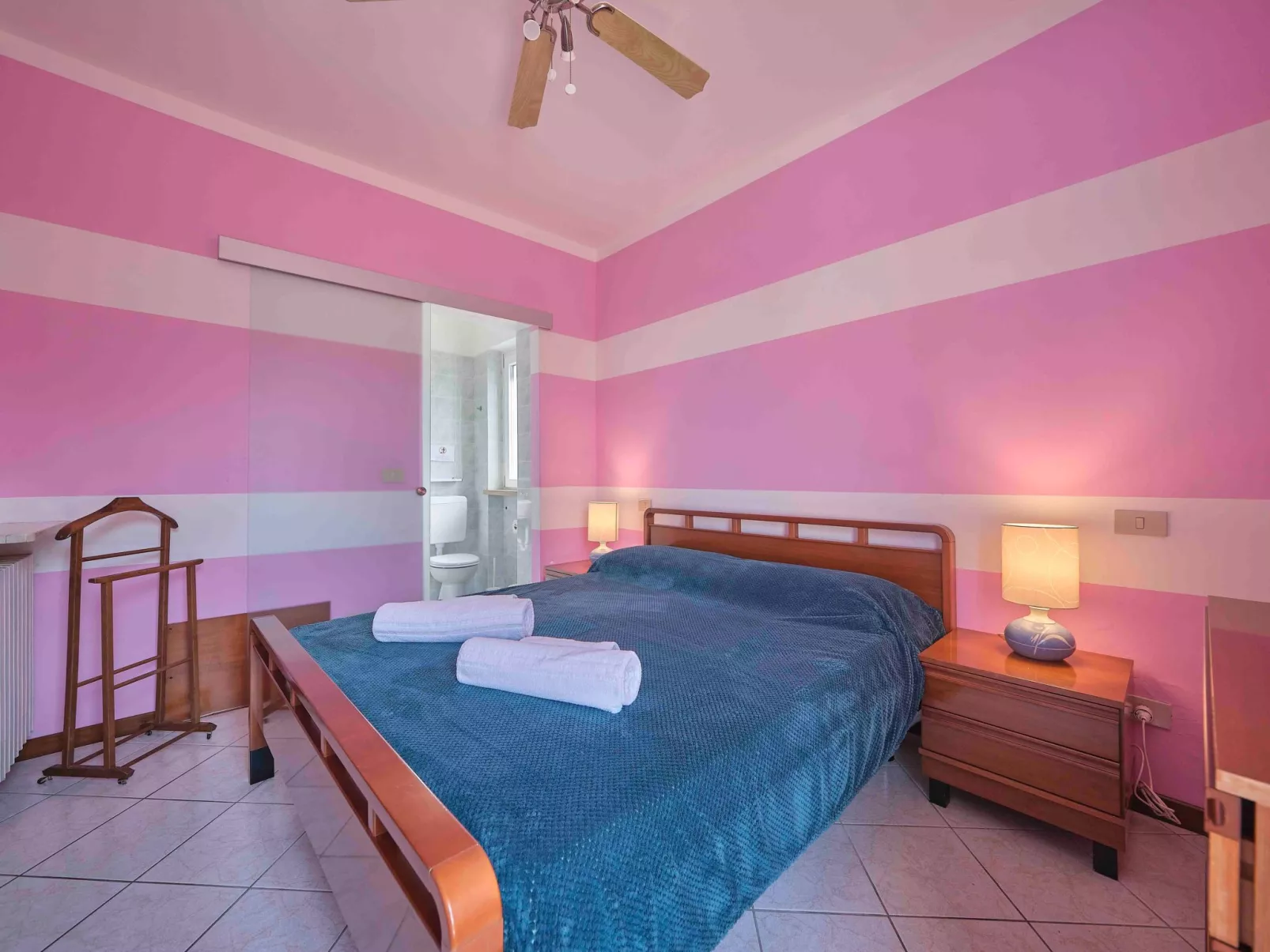 Mit Seeblick und privatem Garten-Inside