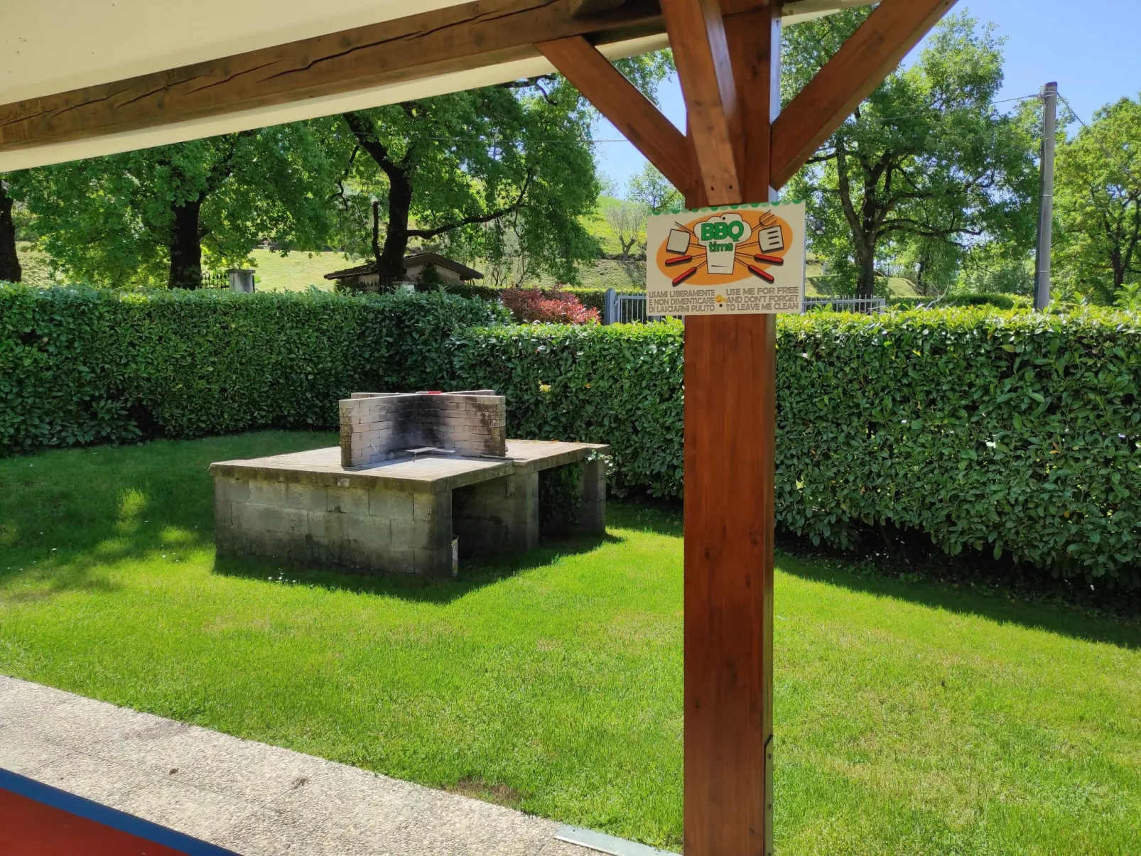 Wohnung in Costermano mit privatem Parkplatz-Dehors