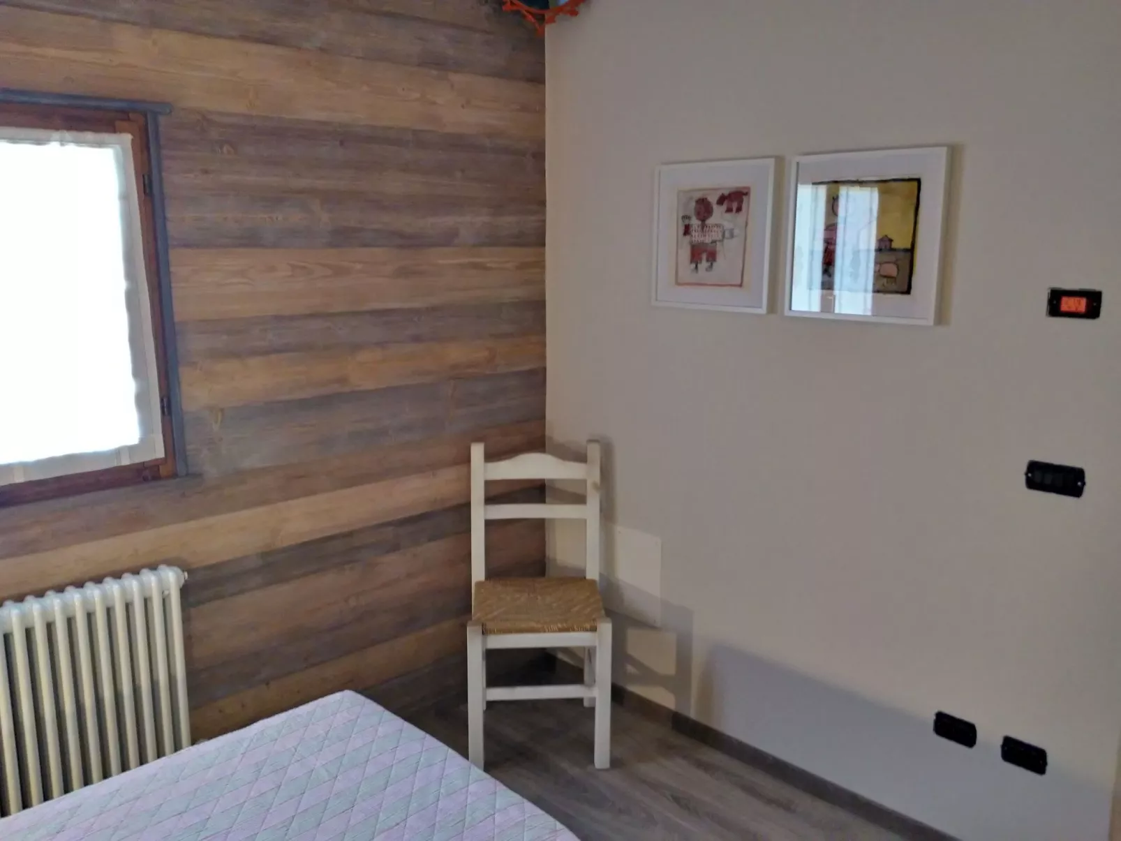 Freistehendes Haus mit privatem Garten-Inside