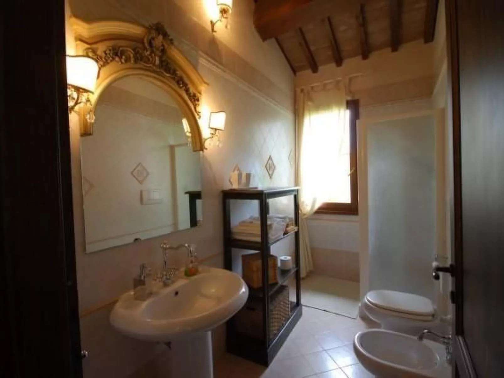 Gemütliches Ferienhaus mit Privatem Pool-Inside