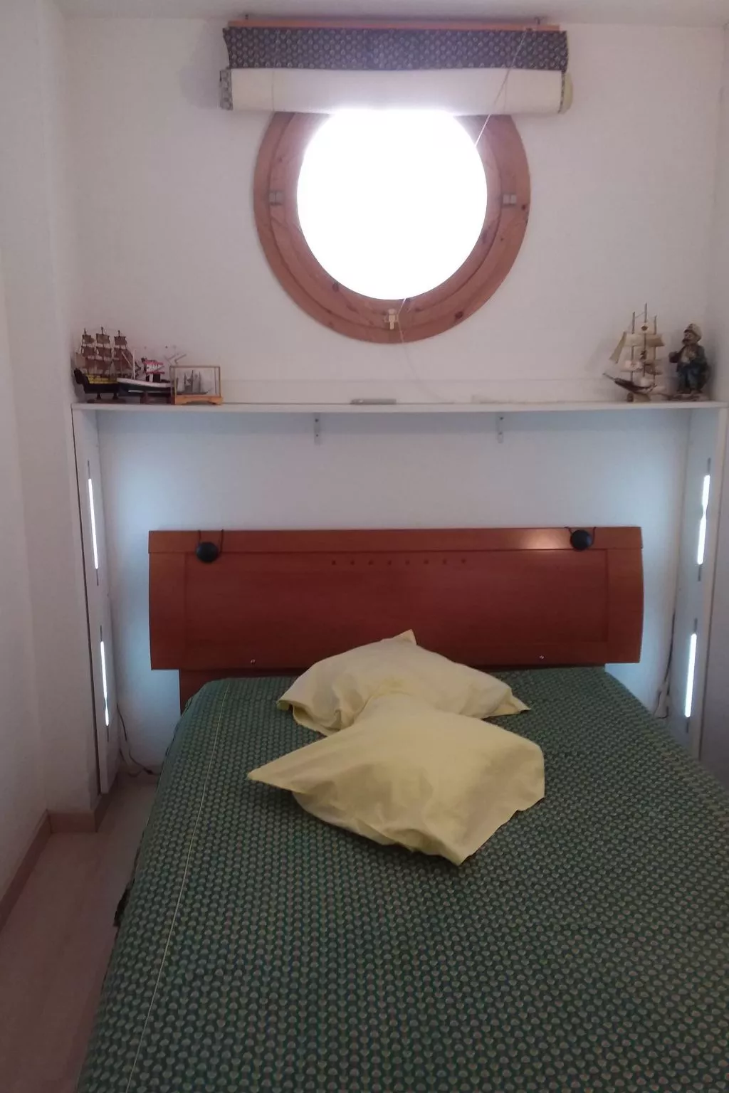 Appartement in Roses mit Grill, gemeinschaftlichem Pool und Terrasse-Dedans