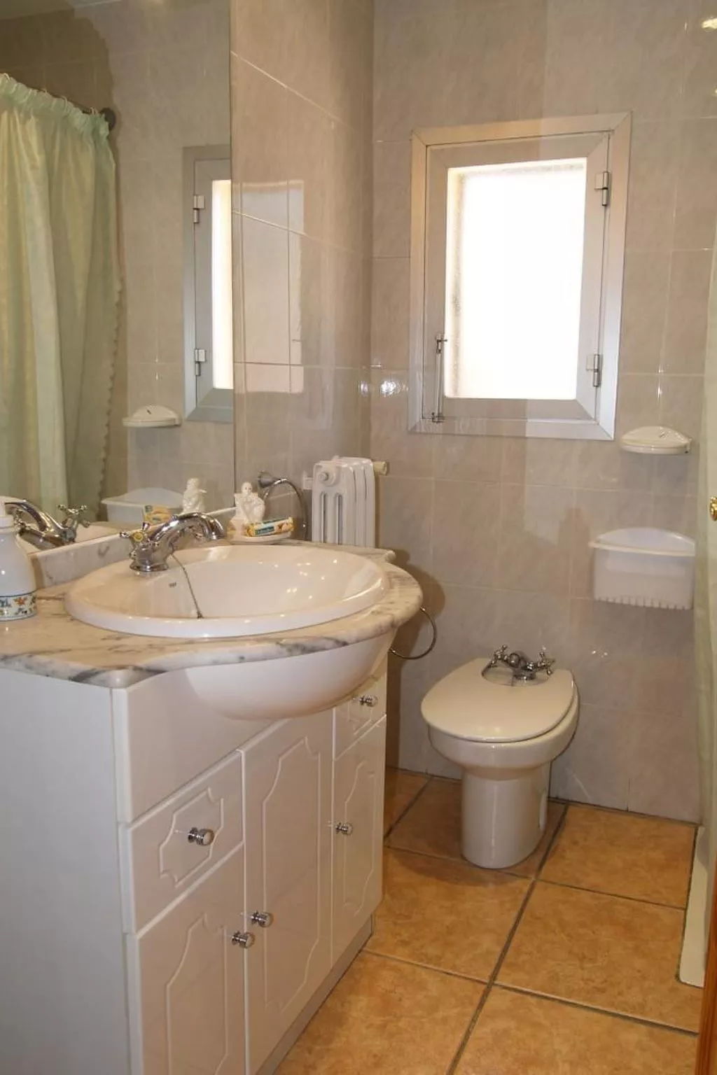 "Villa Lopez-Drinnen