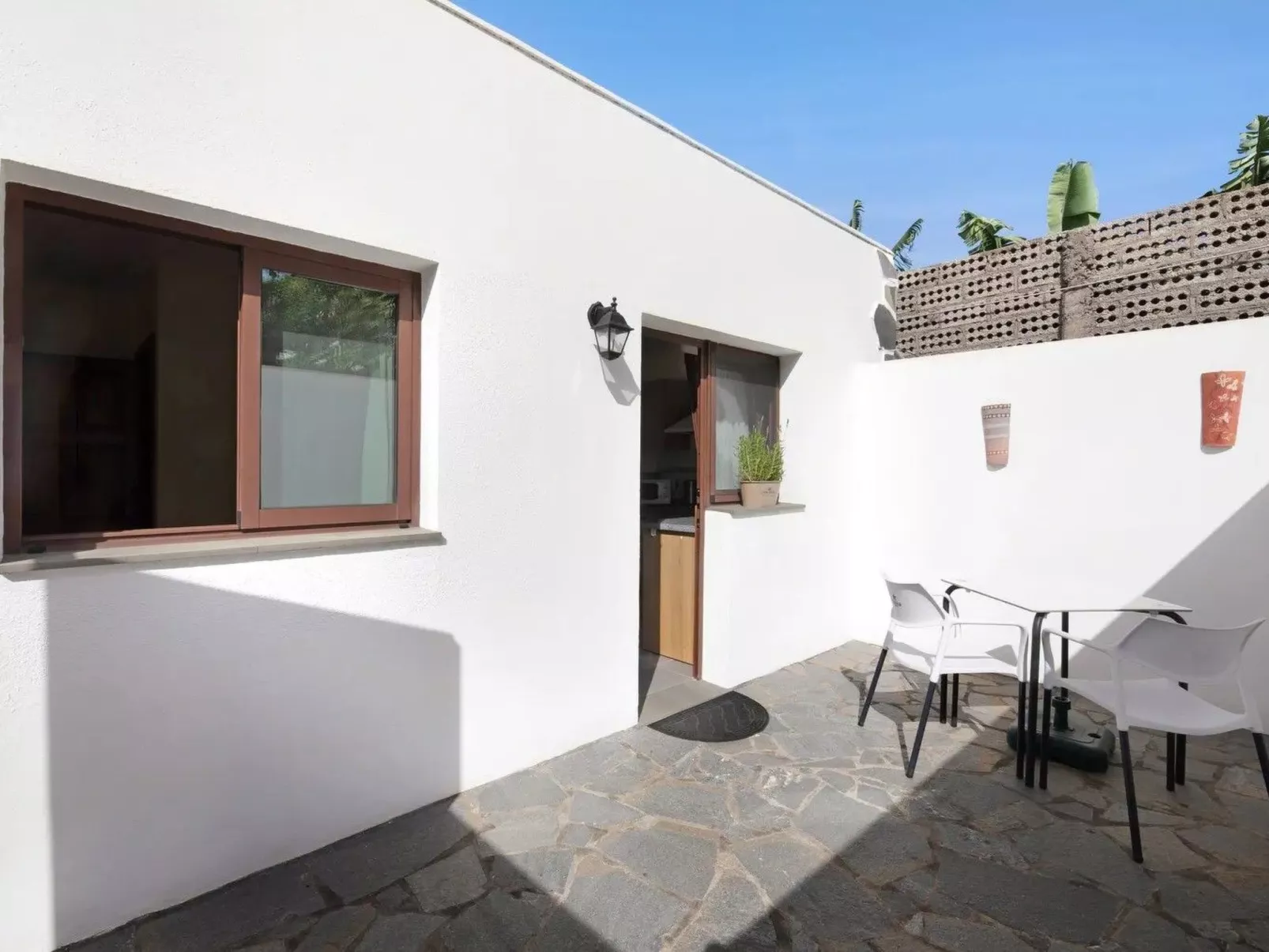 Moijama 1-Image-tags.info