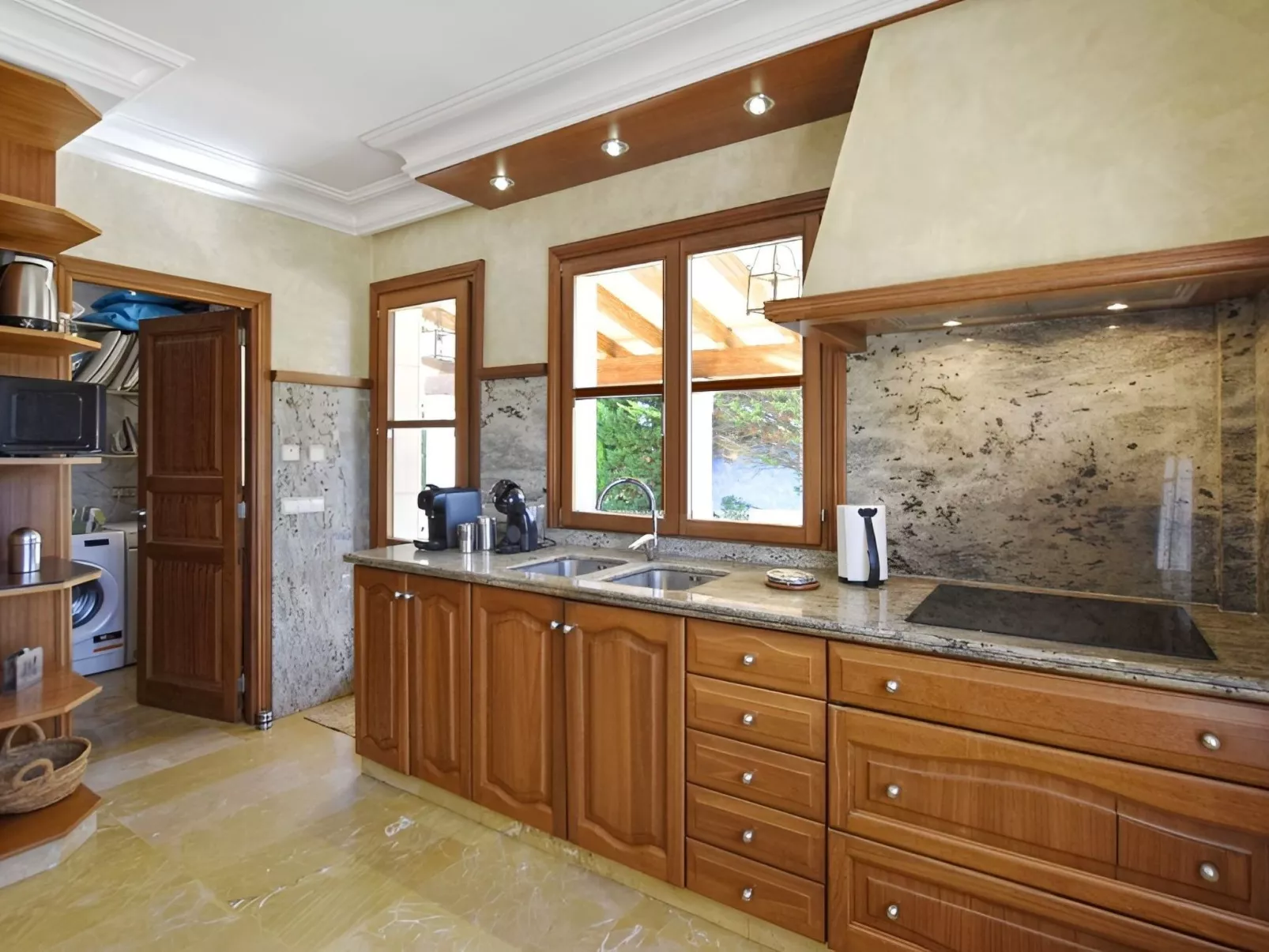 Schöne Finca in der Nähe der Rafal Nadal Akademie-Drinnen