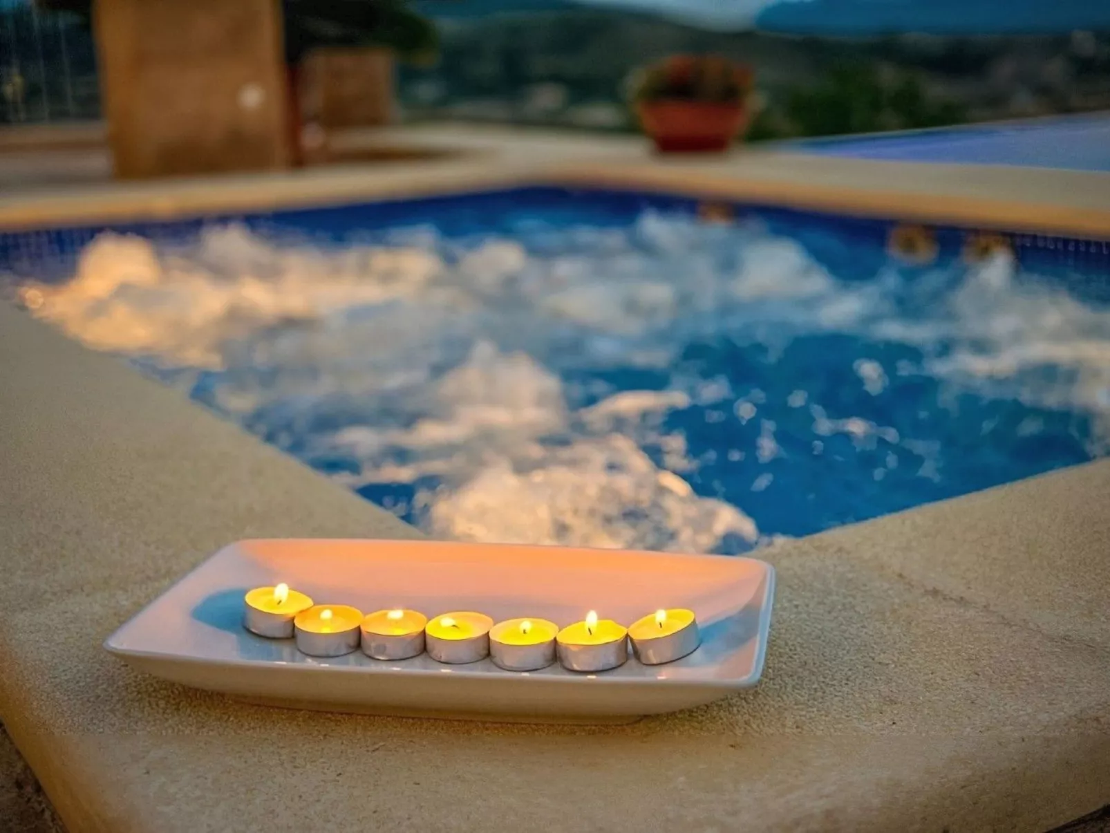 Schöne Finca mit Aussicht, Pool und Jacuzzi-Image-tags.info