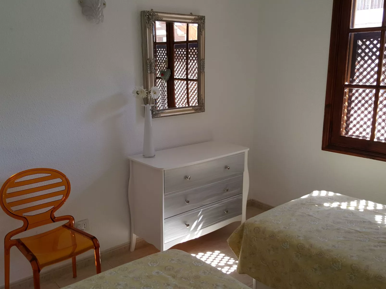 Wohnung mit Aussicht auf Meer und Klippen-Inside