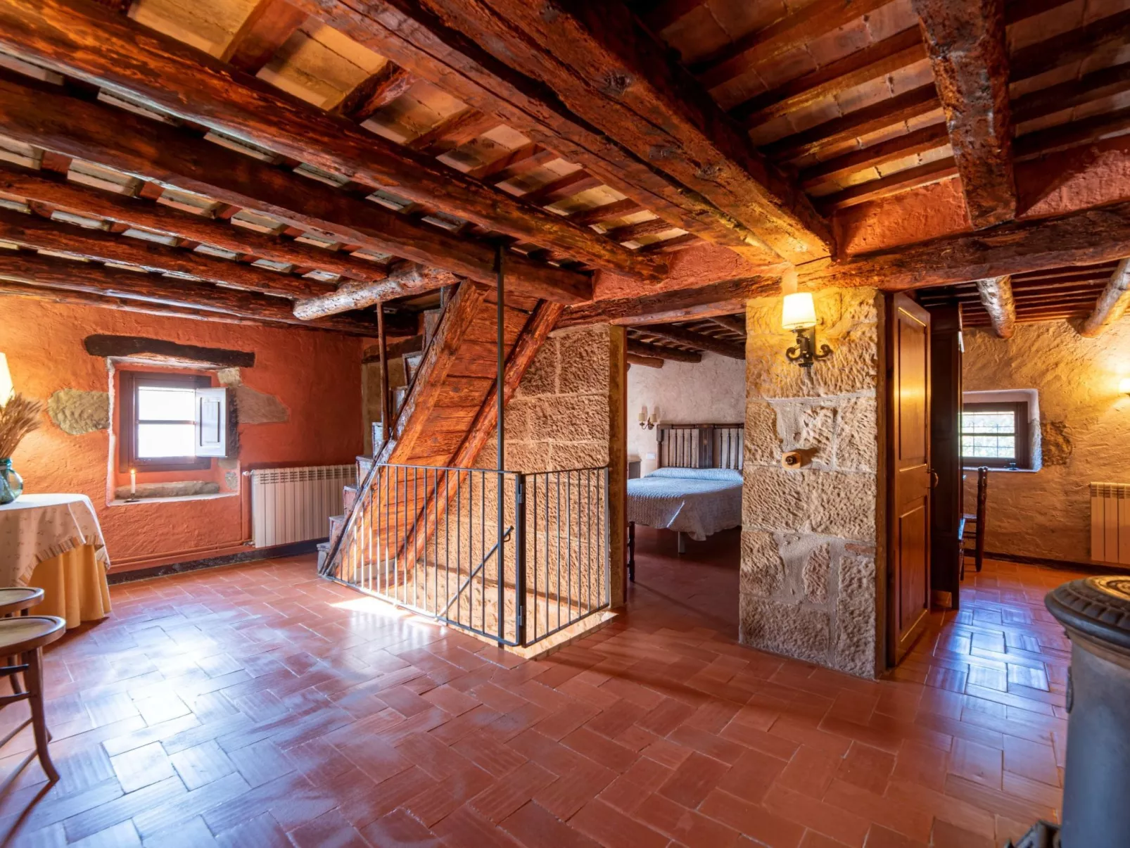 Mit privatem Pool-Inside