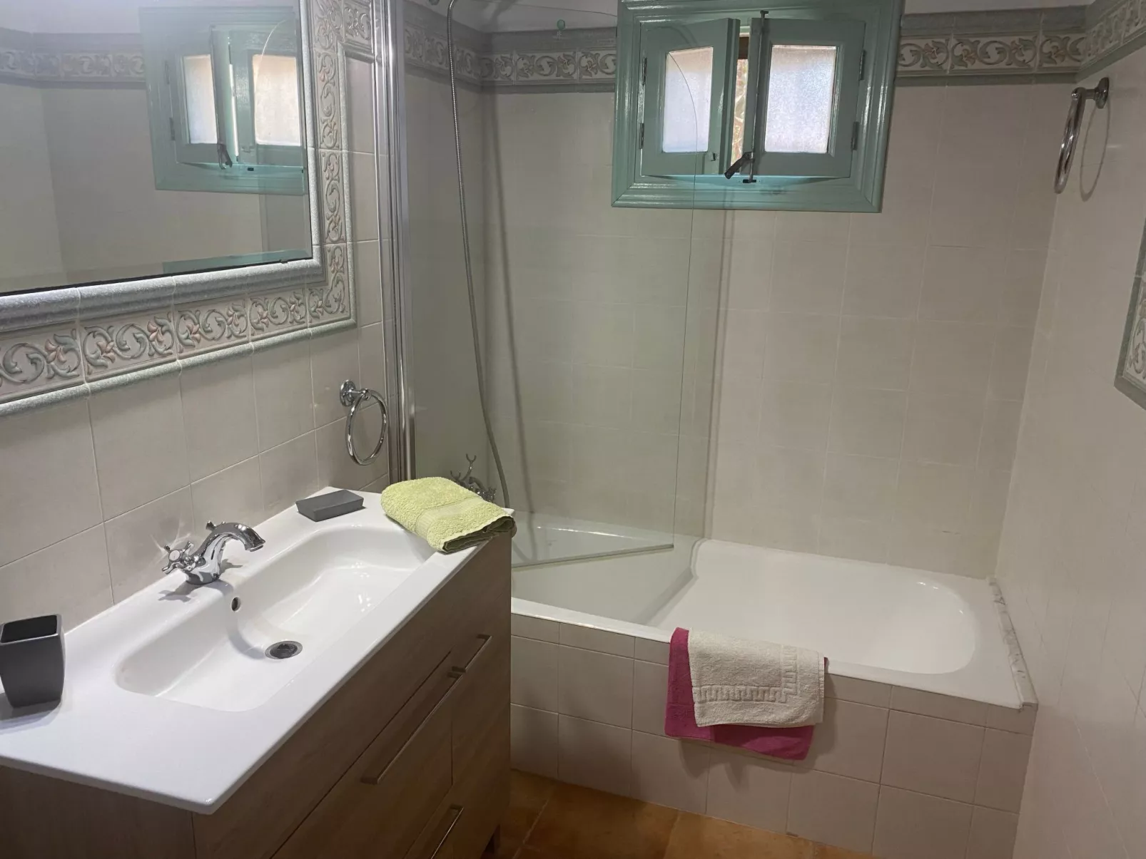 Finca mit Garten, Grill und Terrasse-Drinnen