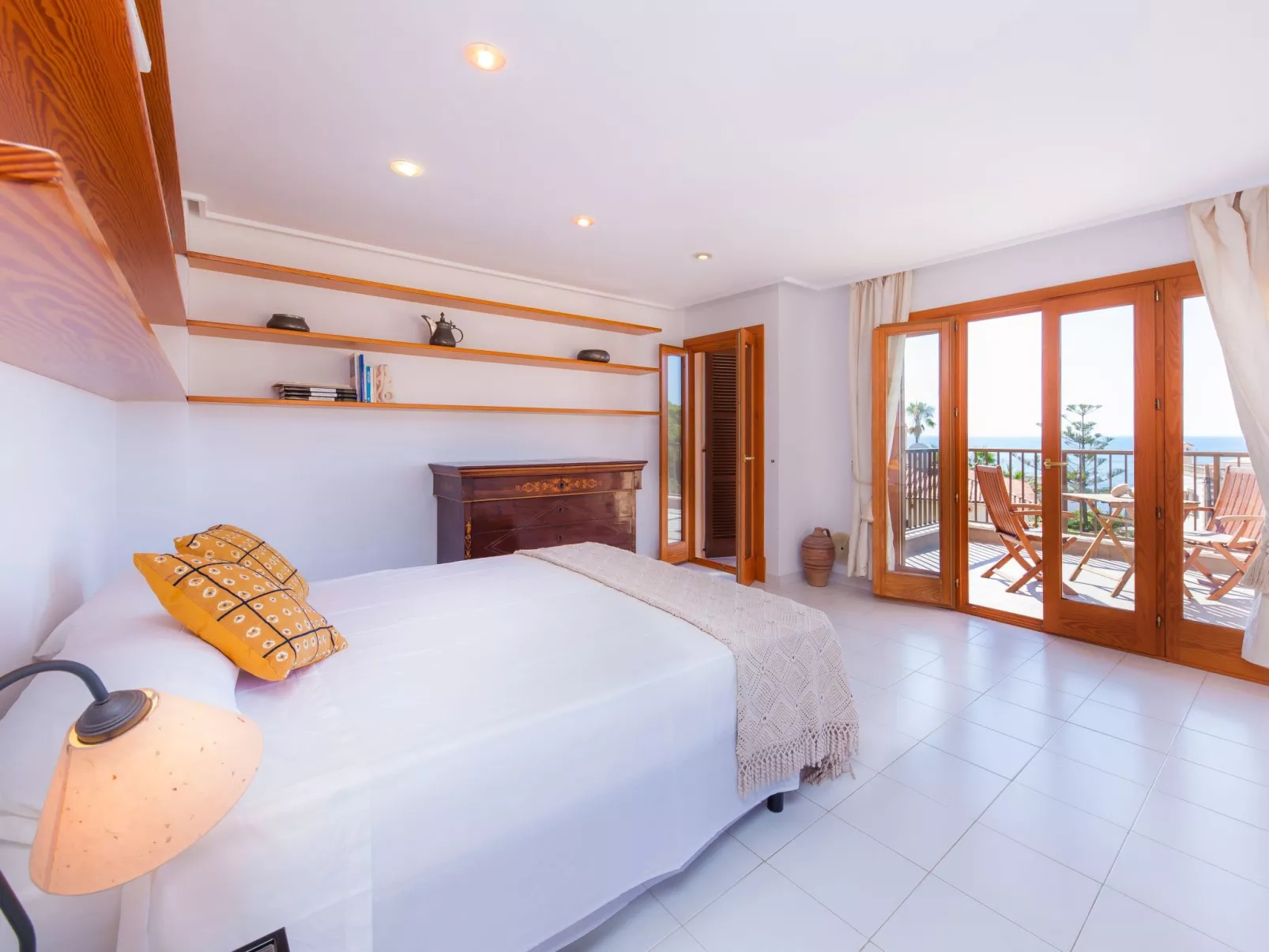 Chalet 'Cala Murta' mit eigener Terrasse-Drinnen