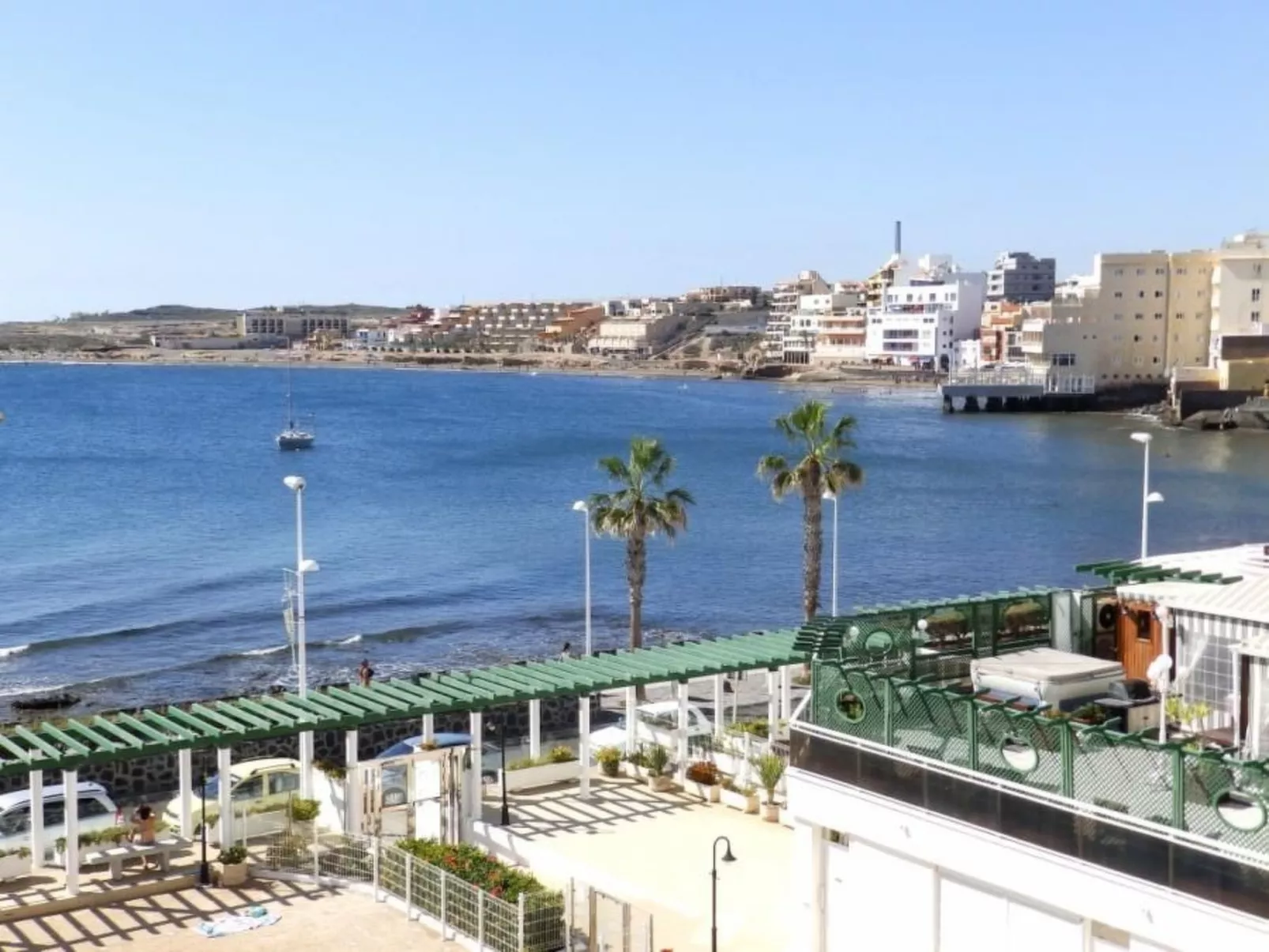 Mit Balkon und Meerblick
