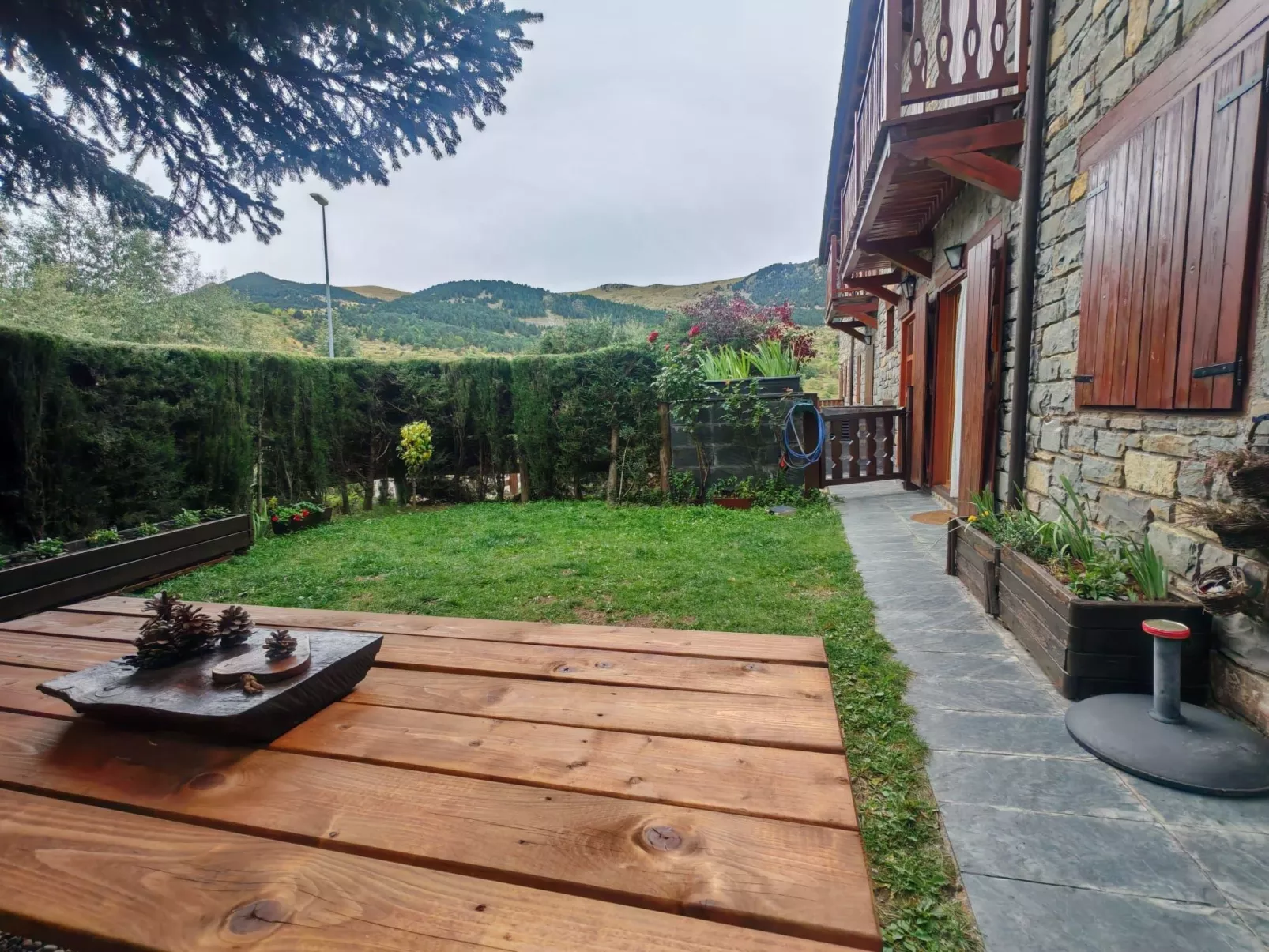 Wohnung mit privatem Garten und gemütlichem Puig Falcó 2 Vall de Boí-Outside