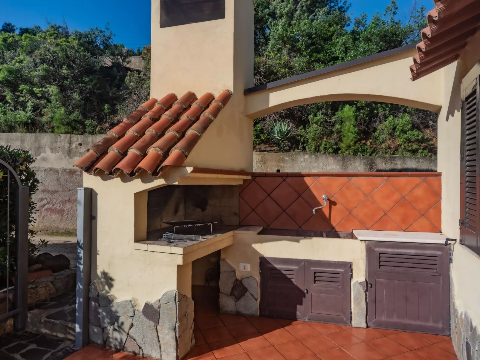 Wunderschöne freistehende Villa in kurzer Entfernung zum Strand und mit herrlic-Image-tags.info