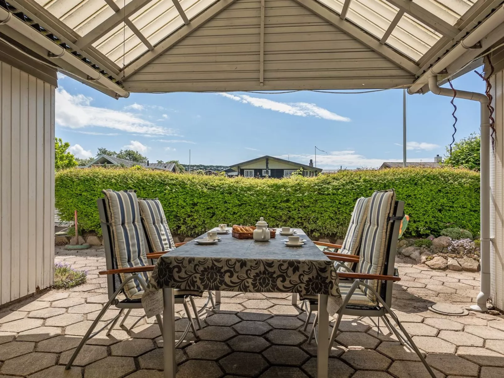 "Rise" - 250m from the sea-Dehors