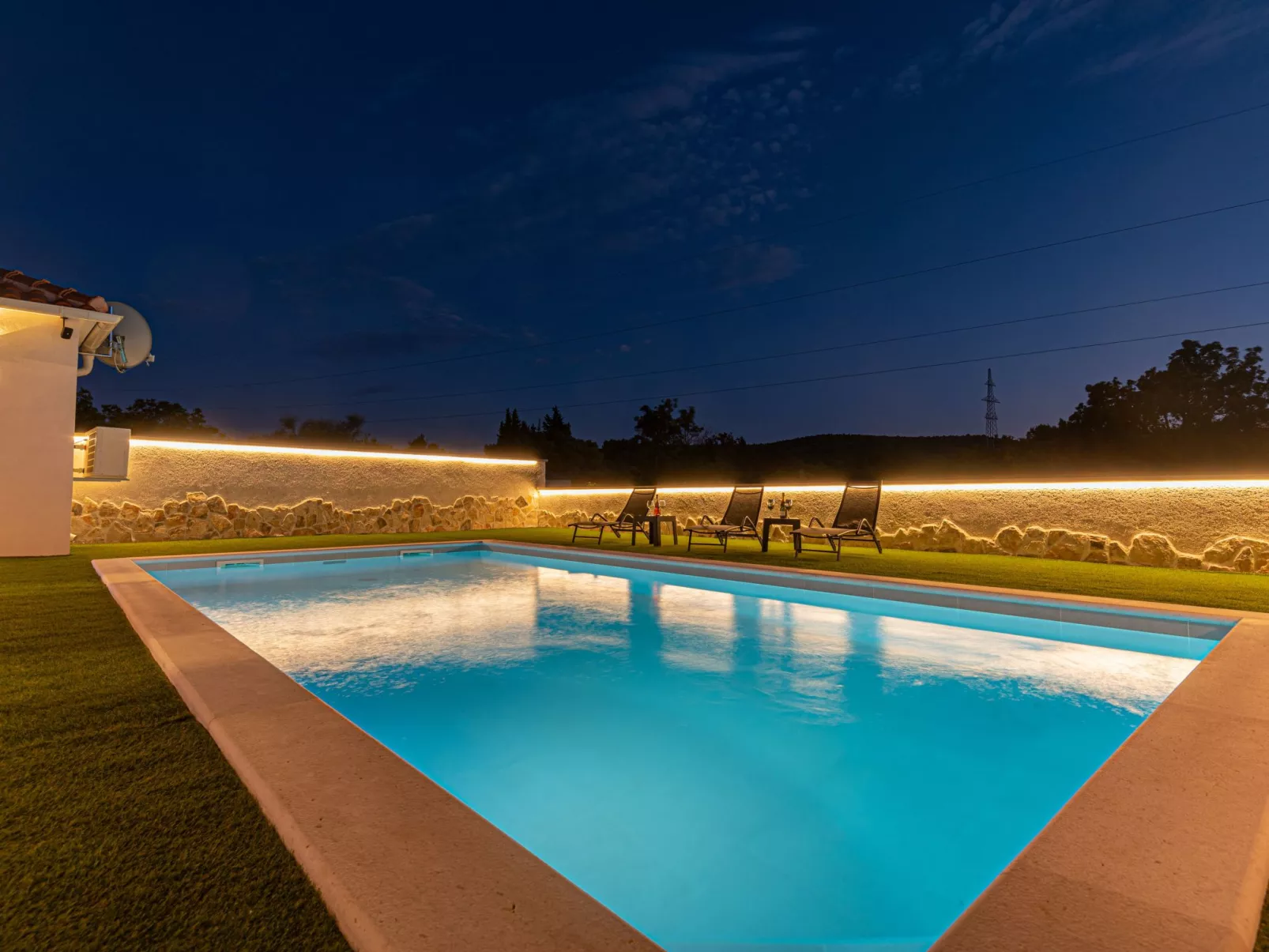 Villa Casa Del Sol-Image-tags.info