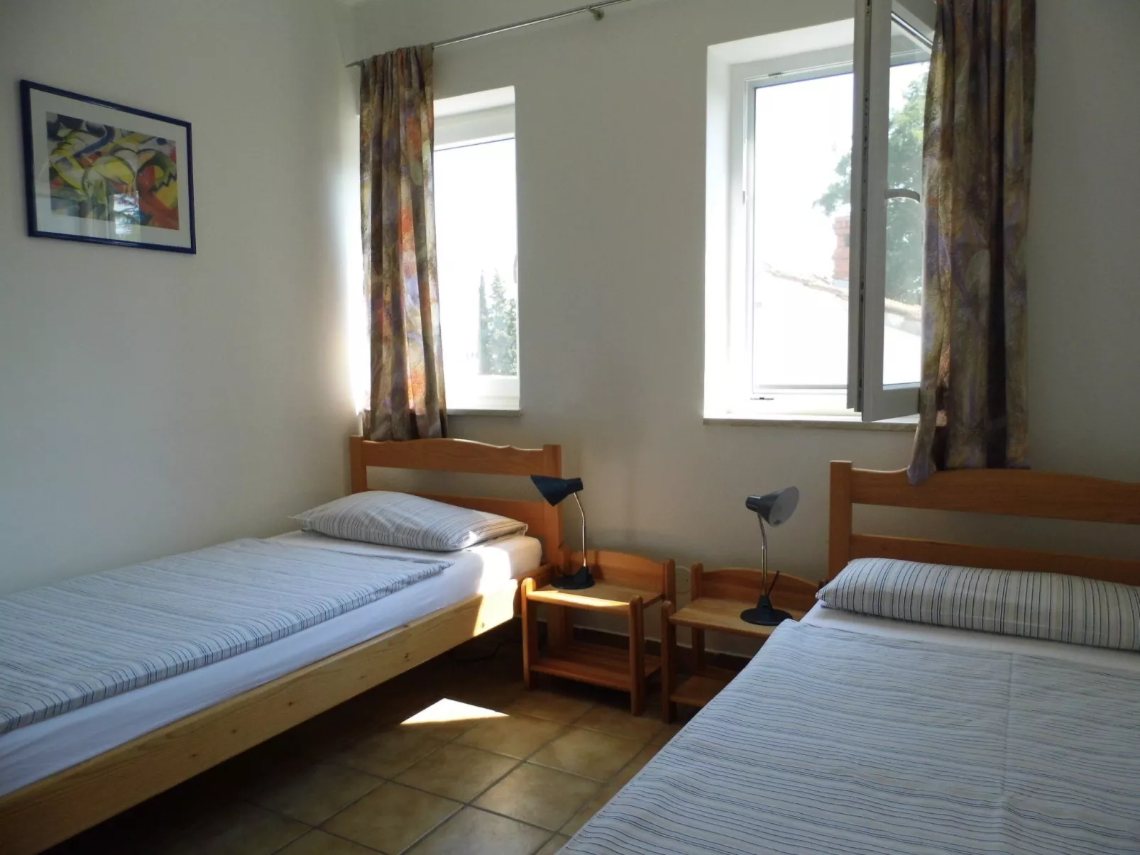 Stanojevic ap. 1-Inside