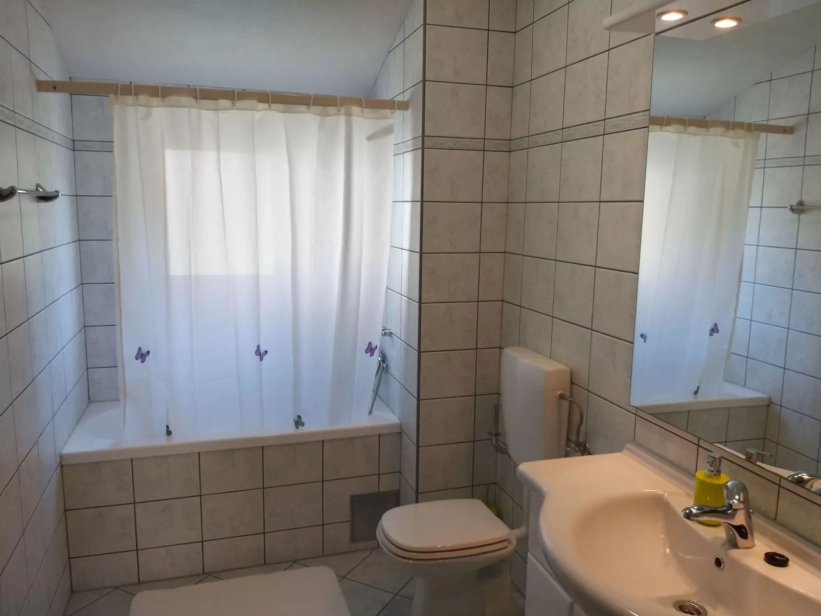 Michele-Grejp-Inside