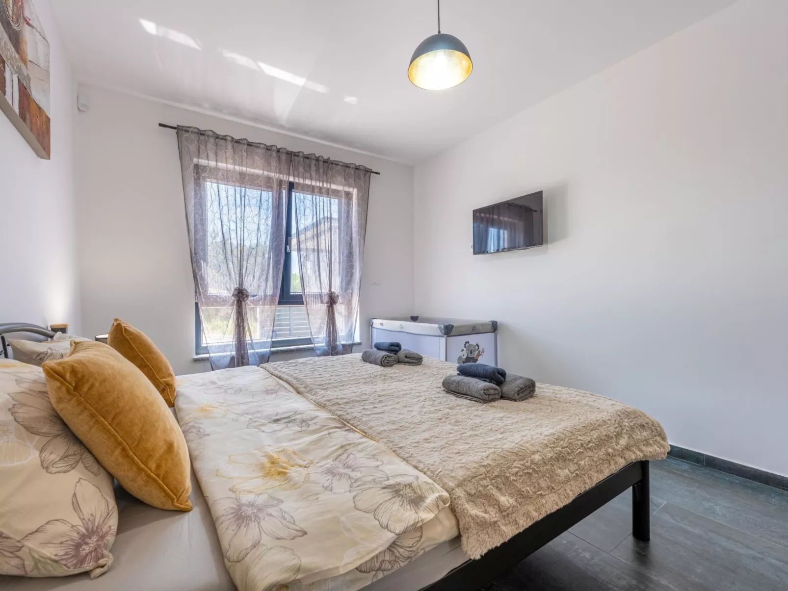 Apartment Rose mit privatem Pool-Inside