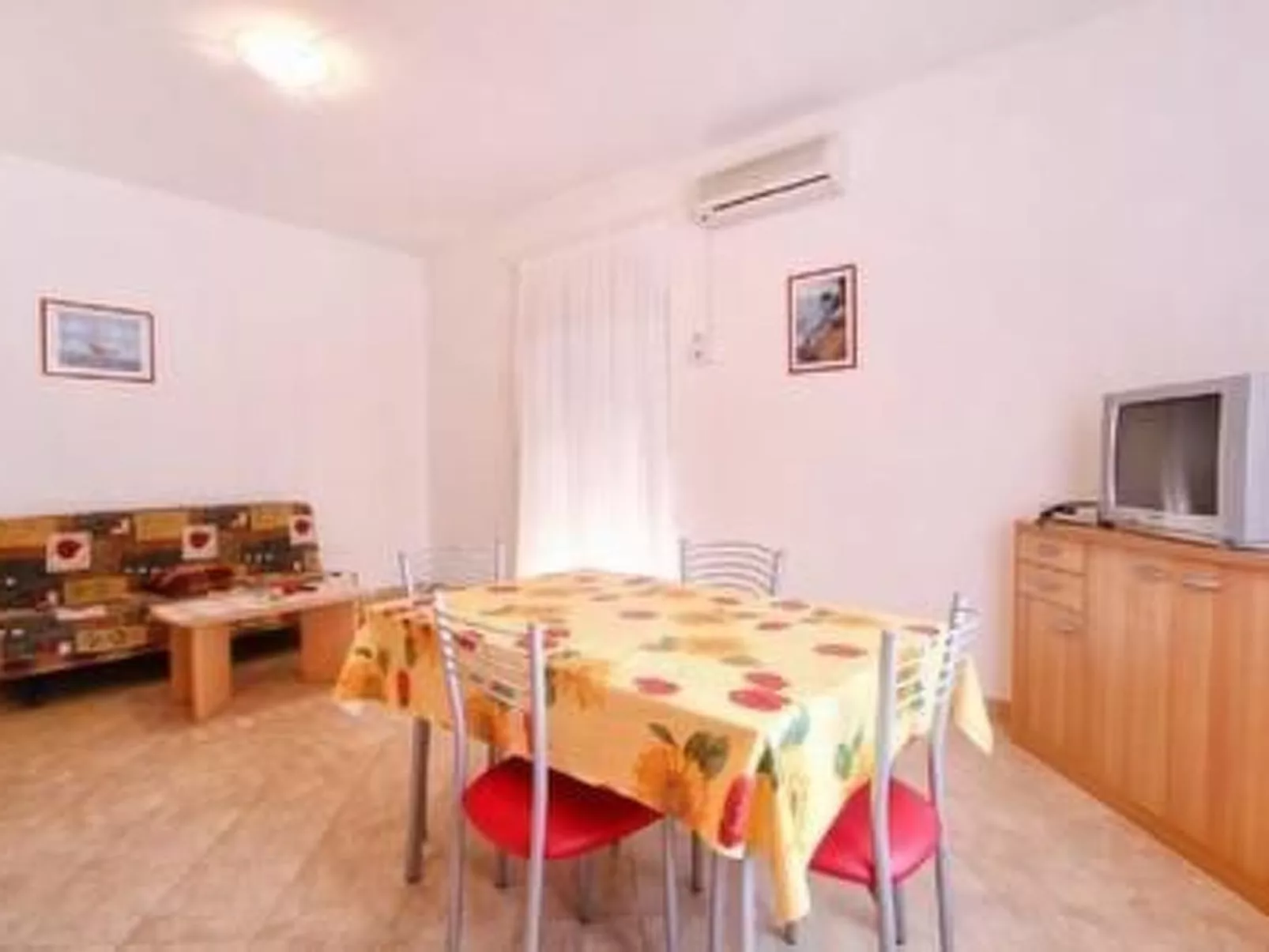 Für 4 Personen ca. 40 m&sup2; in Medulin, Istrien (Medulin und Umgebung)-Drinnen