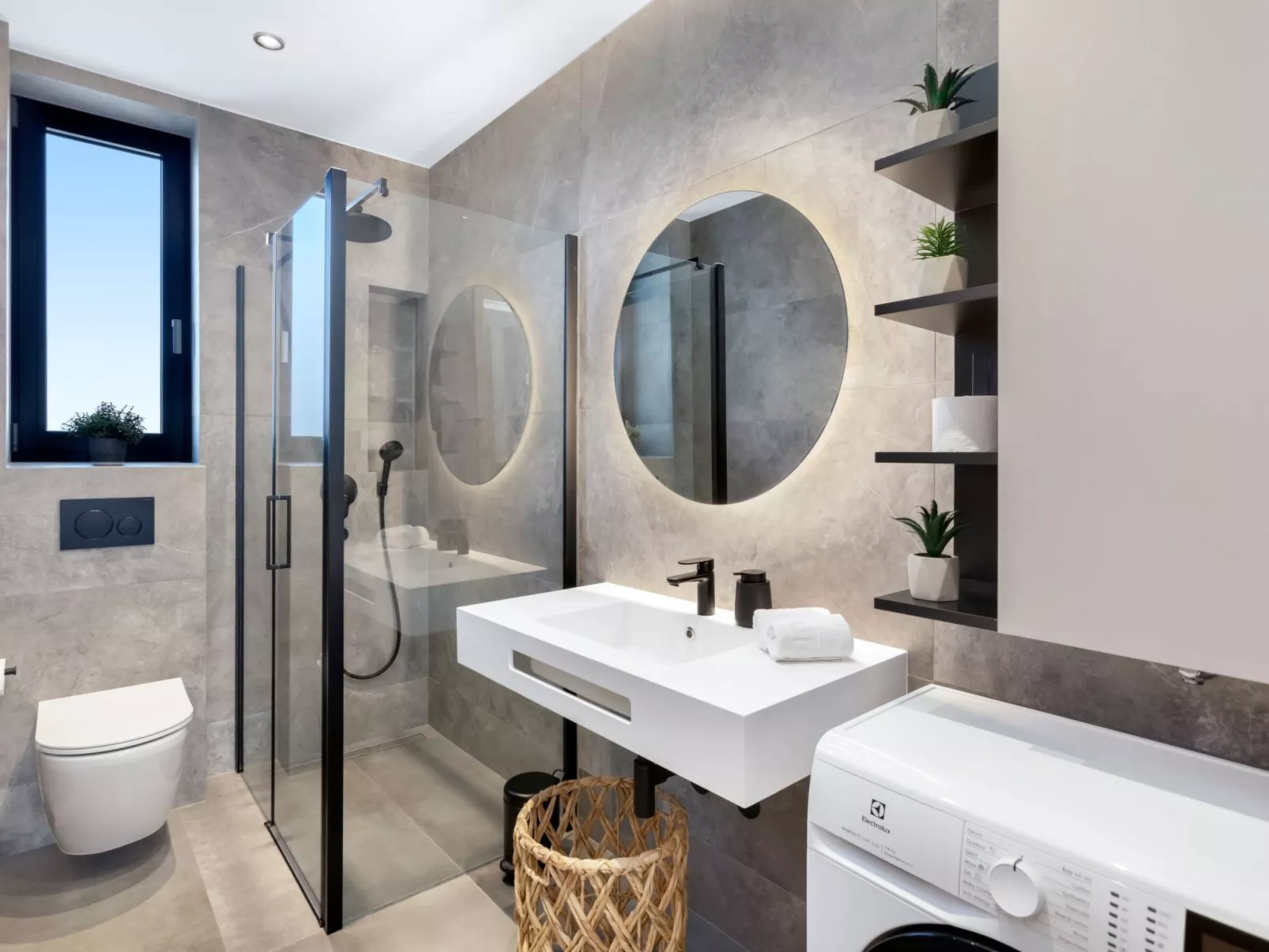 Fly Room - A1-Inside