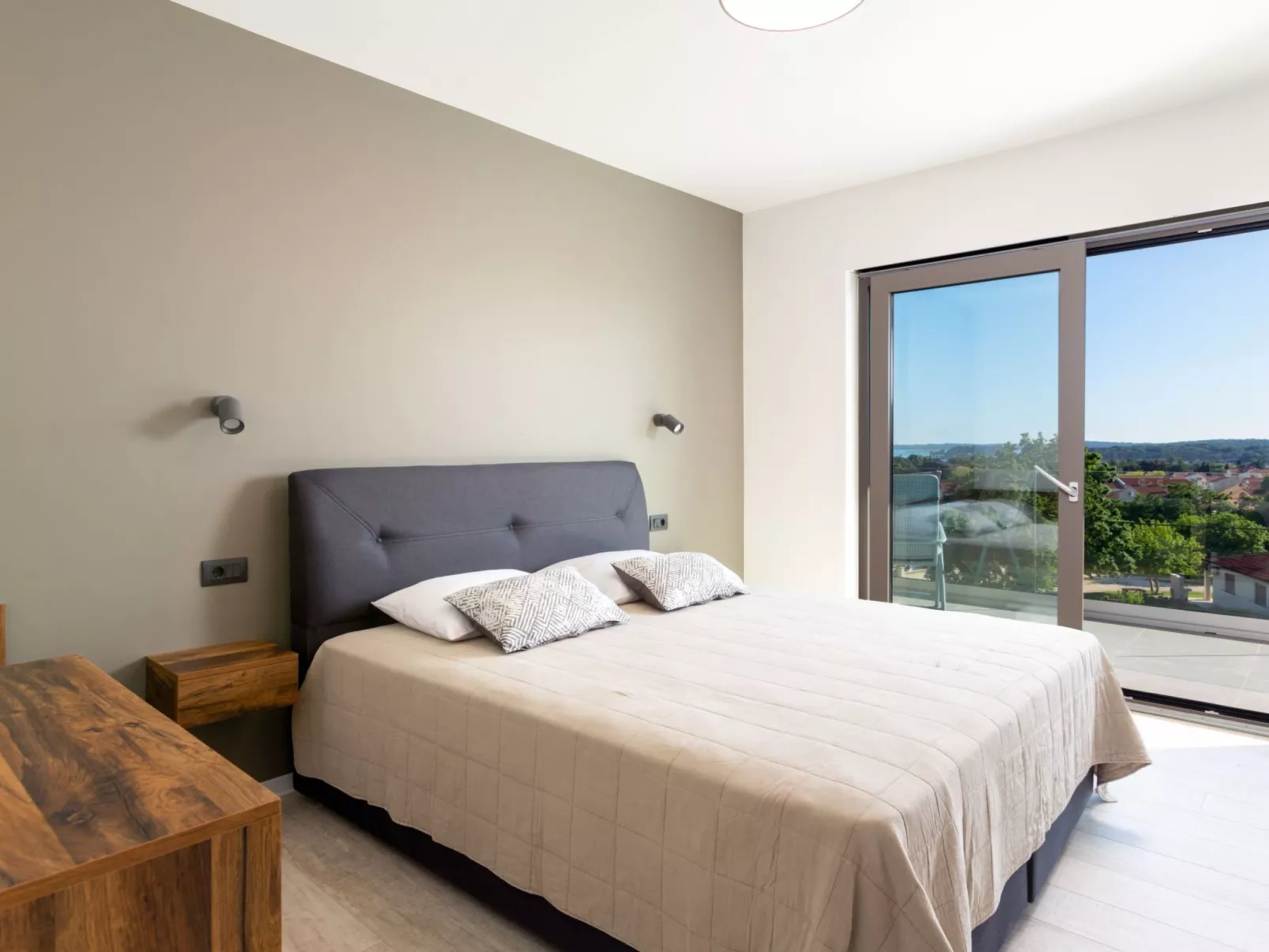 Ferienvilla "Villa Suenos" mit privatem Pool-Image-tags.info