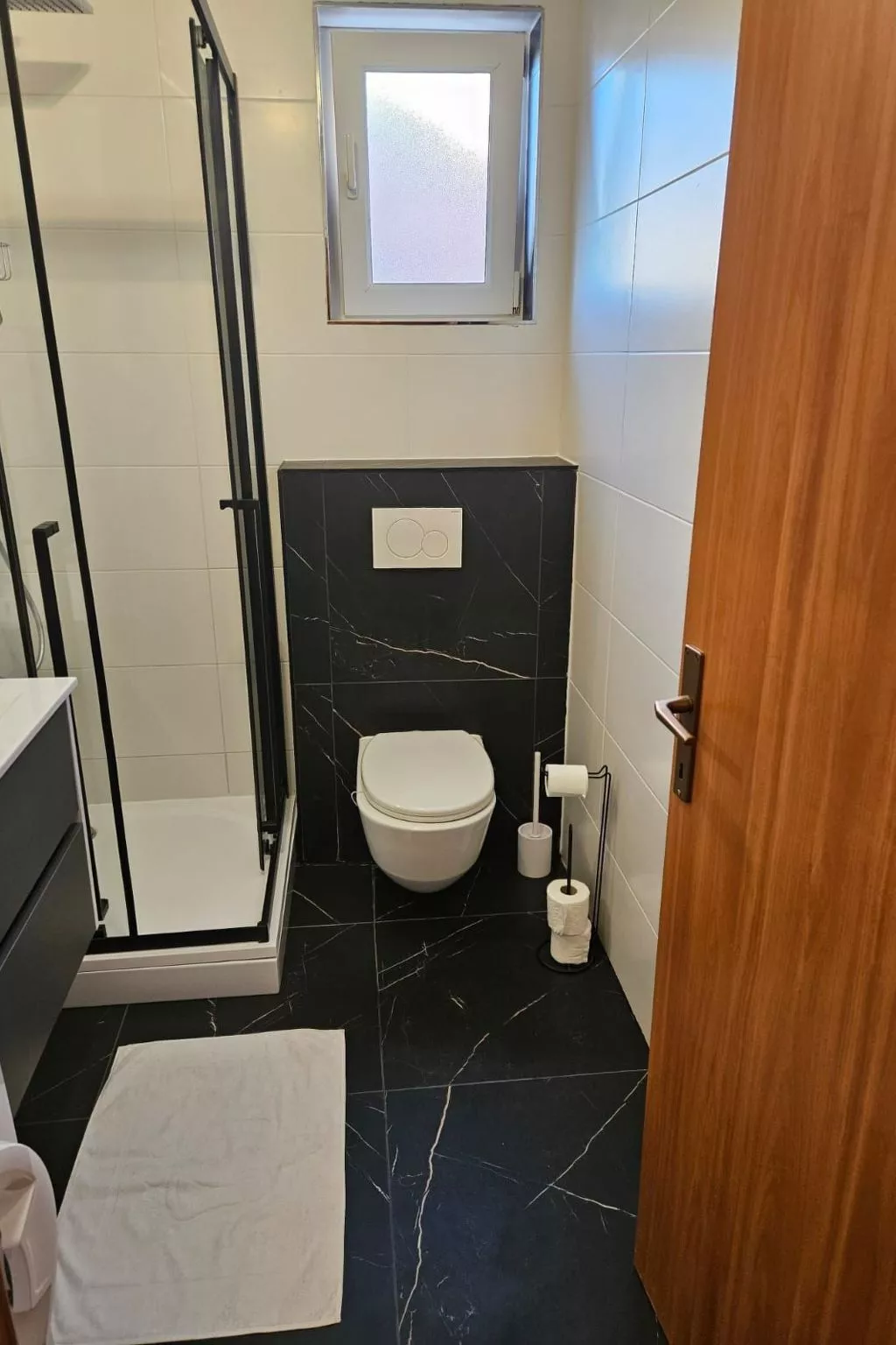 Wohnung "Terracotta" mit Terrasse-Drinnen