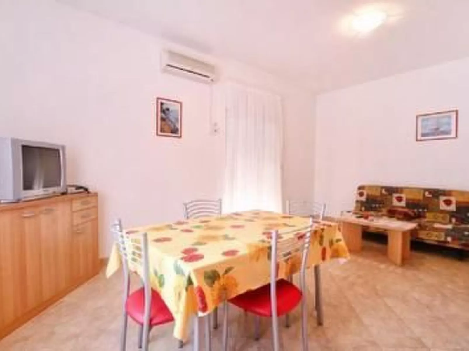 Für 4 Personen ca. 40 m&sup2; in Medulin, Istrien (Medulin und Umgebung)-Drinnen