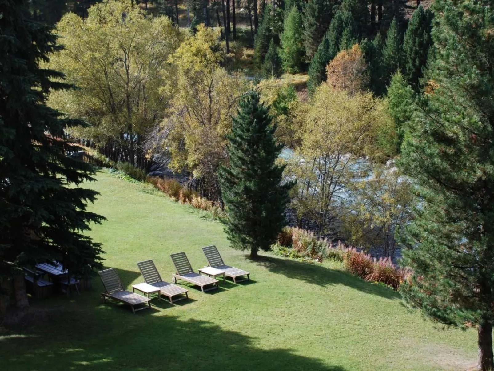 Chesa la Furia 7 - Bergbahn inklusive im Sommer-Outside