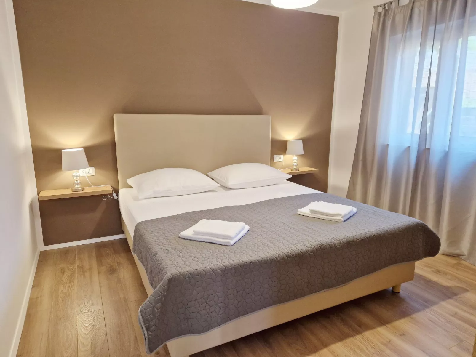 In Baška mit Eigenem Balkon-Image-tags.info