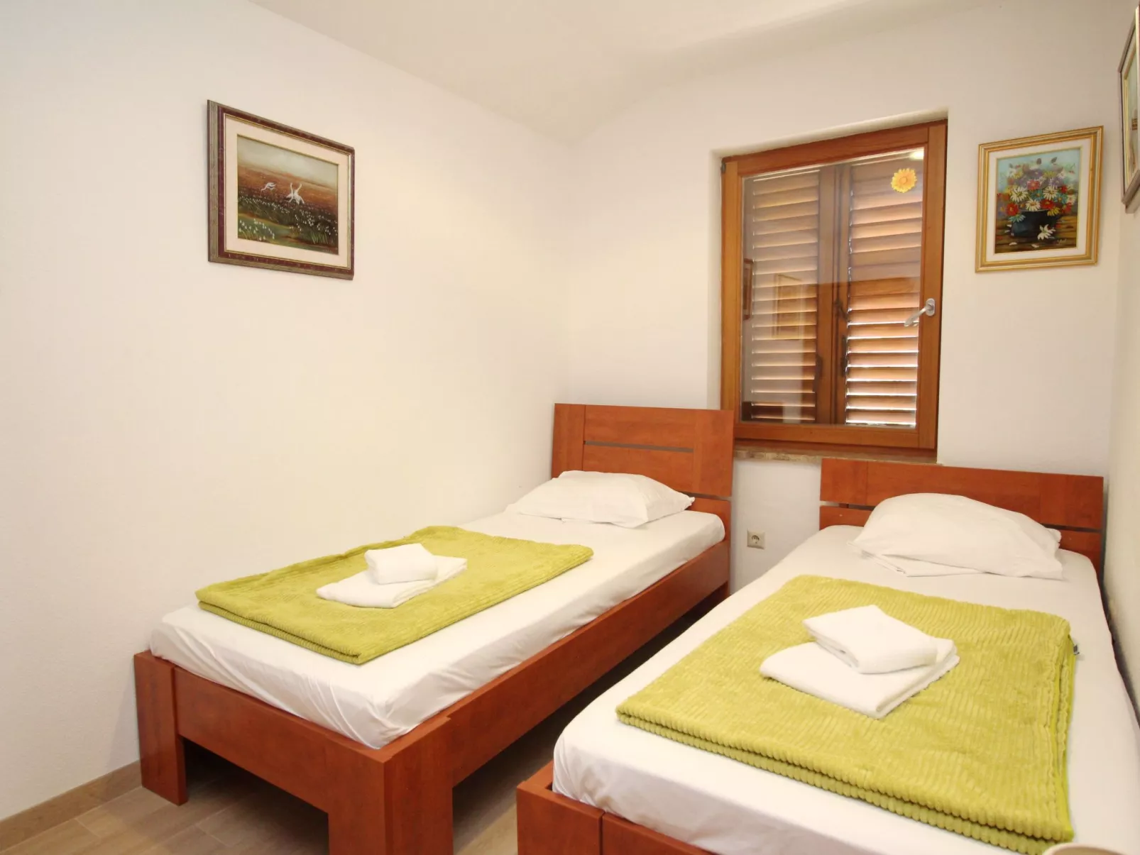 In Baška mit Eigenem Balkon-Dedans