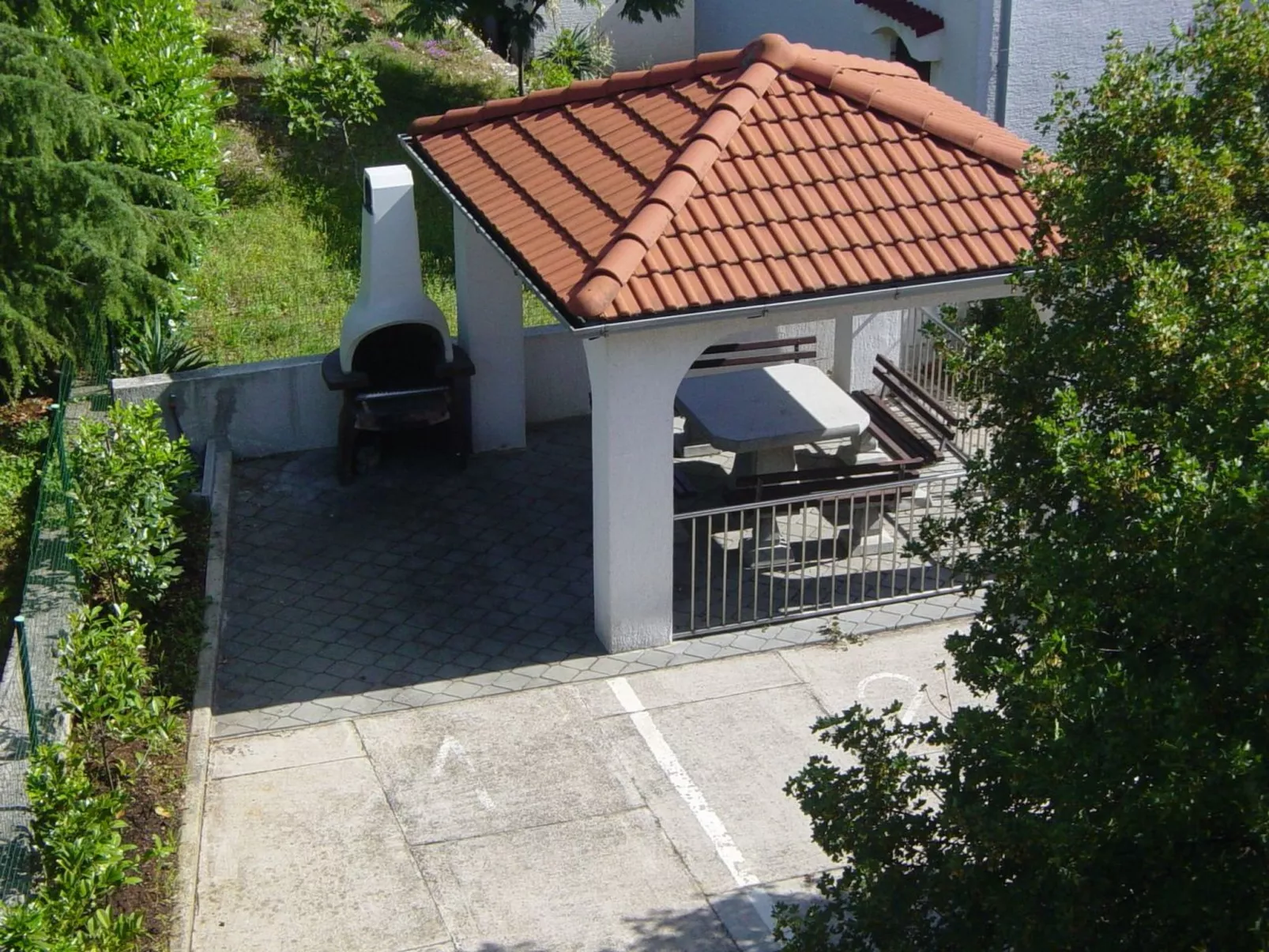 Schöne moderne und voll ausgestattete Wohnung.-Outside