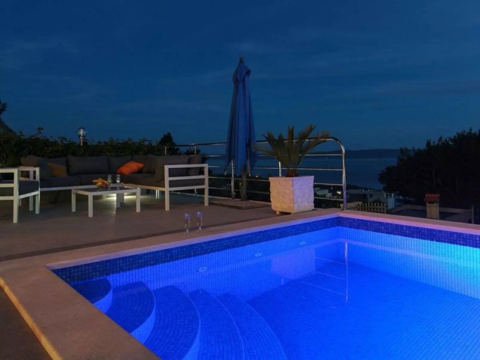 Villa Levanda mit privatem Pool-Dedans