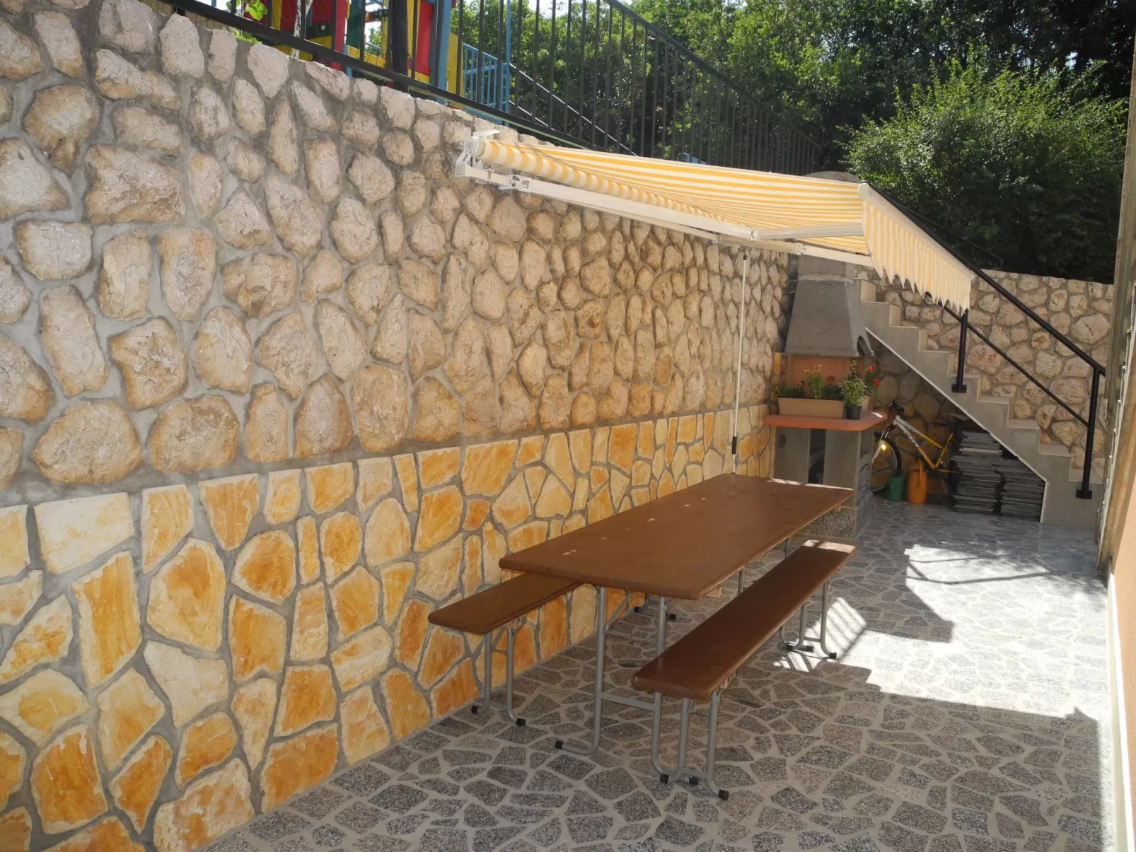 Wohnung in Crikvenica mit Grill und Terrasse-Dehors
