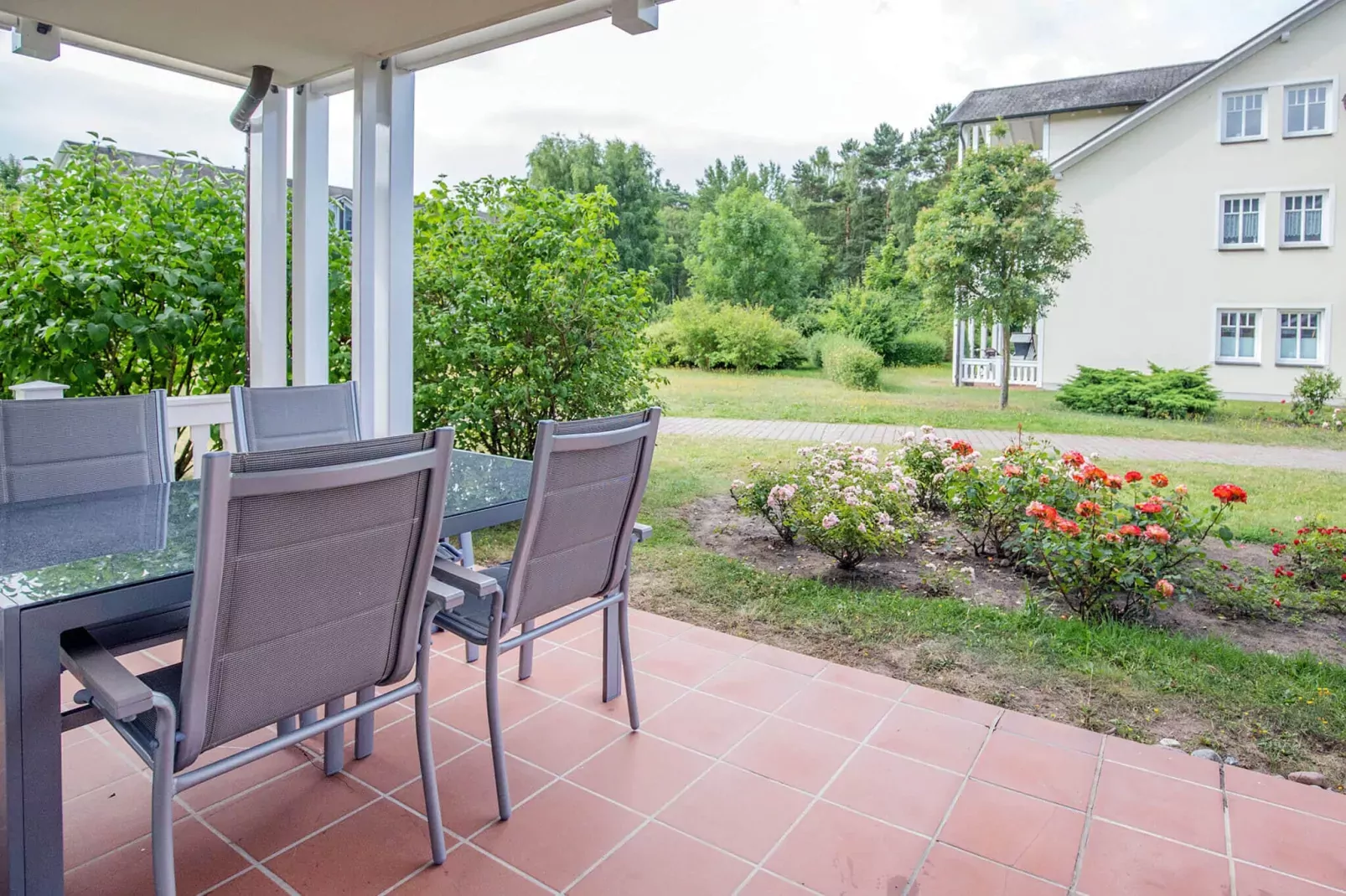 DP 2-4 EG/OG/DG 2 Personen-Terrace balcony