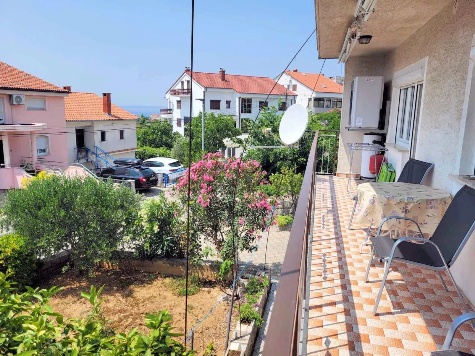 Gemütliche Ferienwohnung Anja - Draußen