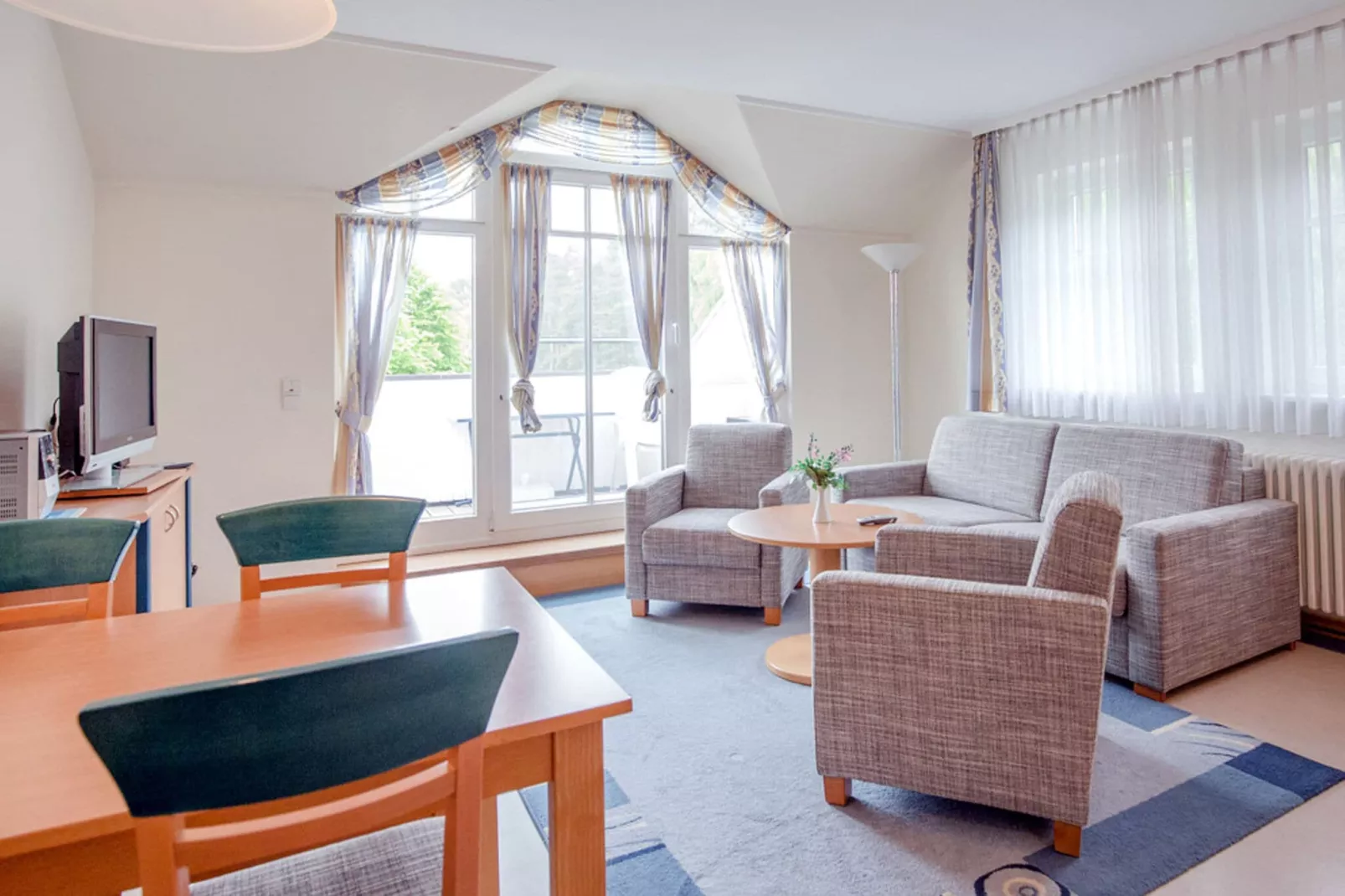 DP 3-6 EG/OG/DG 4 Personen-Living room