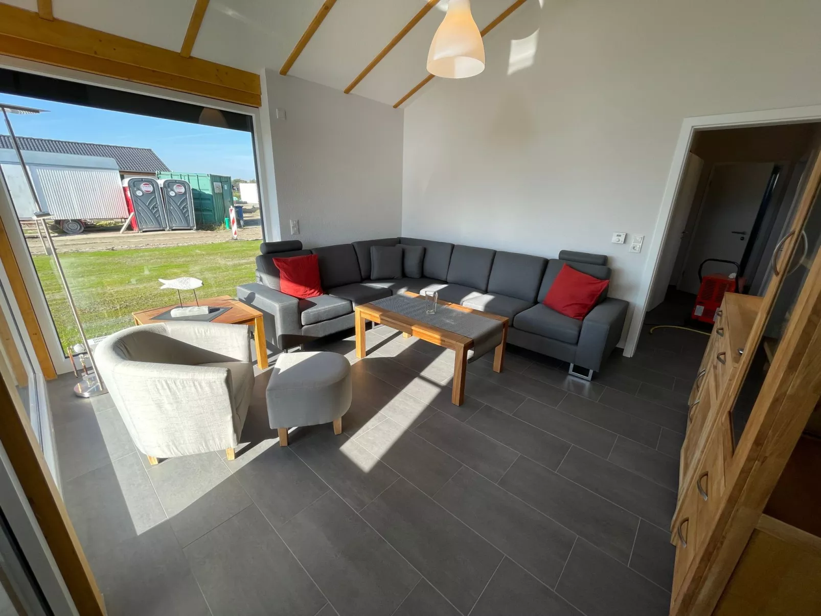 G11 Eingezäuntes Neubau-Haus in Eckwarderhörne-Drinnen