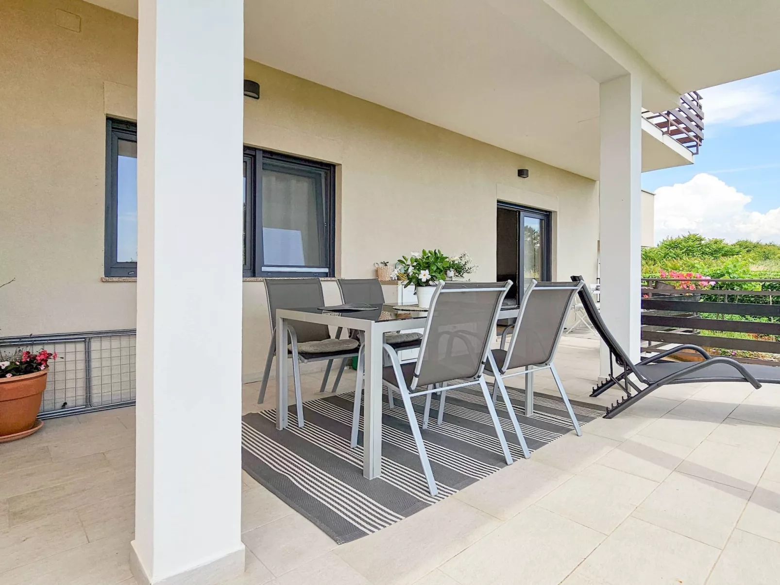 Für 4 Personen ca. 40 m&sup2; in Novigrad, Adriaküste Kroatien (Westküste von I-Draußen