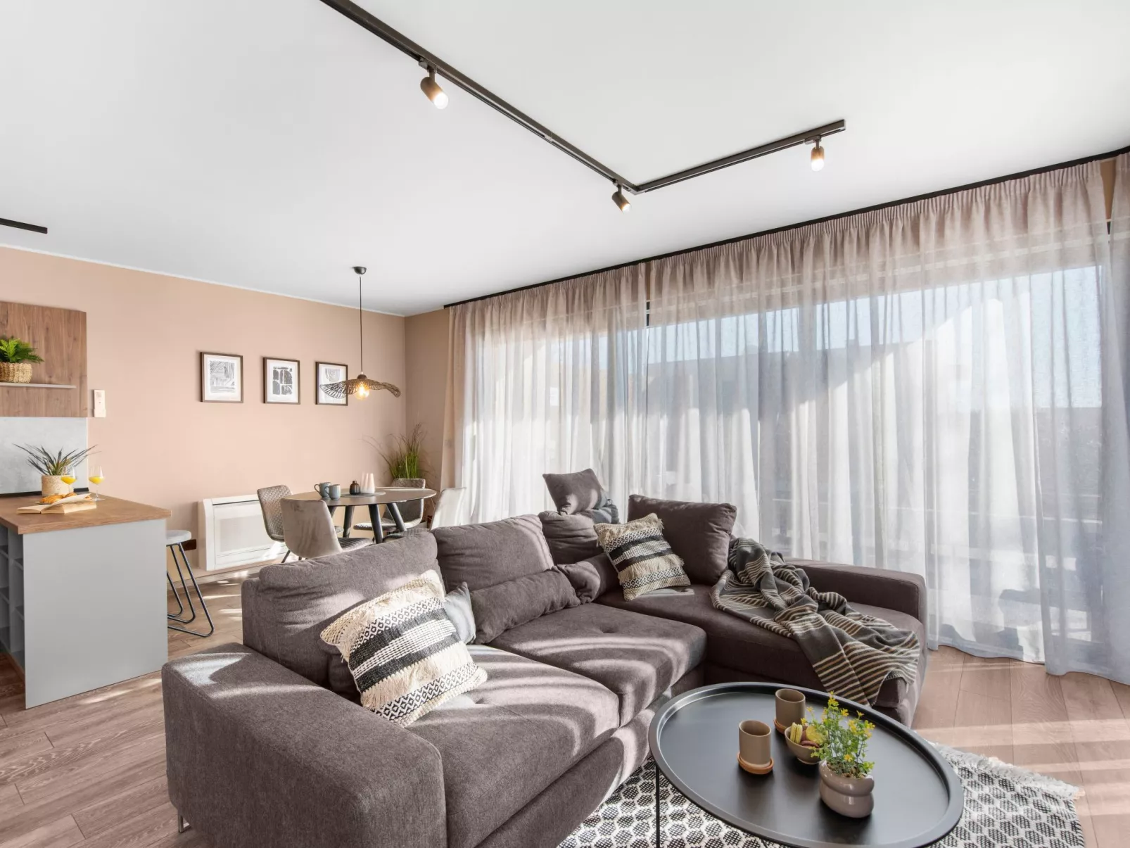 Quercus Village APP 10 mit privatem Pool-Drinnen