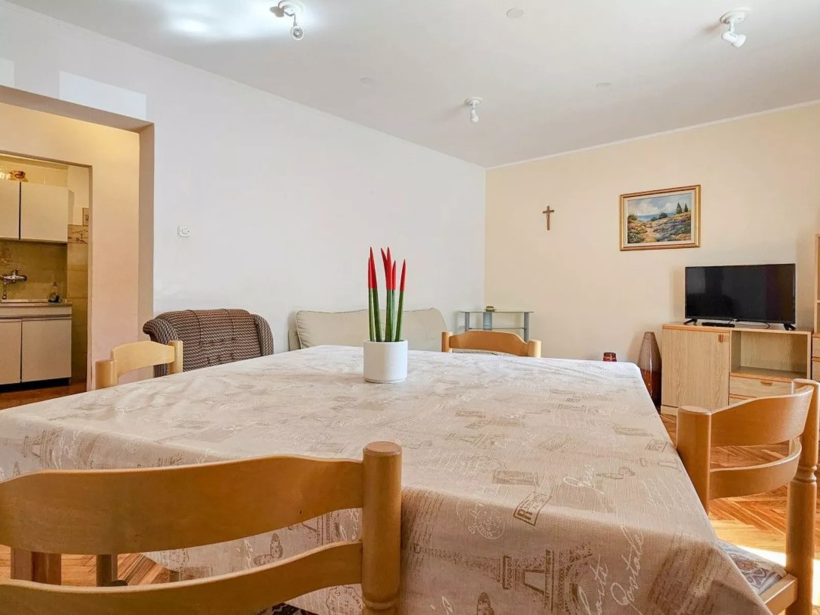 Wohnung in der Altstadt mit Terrasse und Parkplatz-Inside