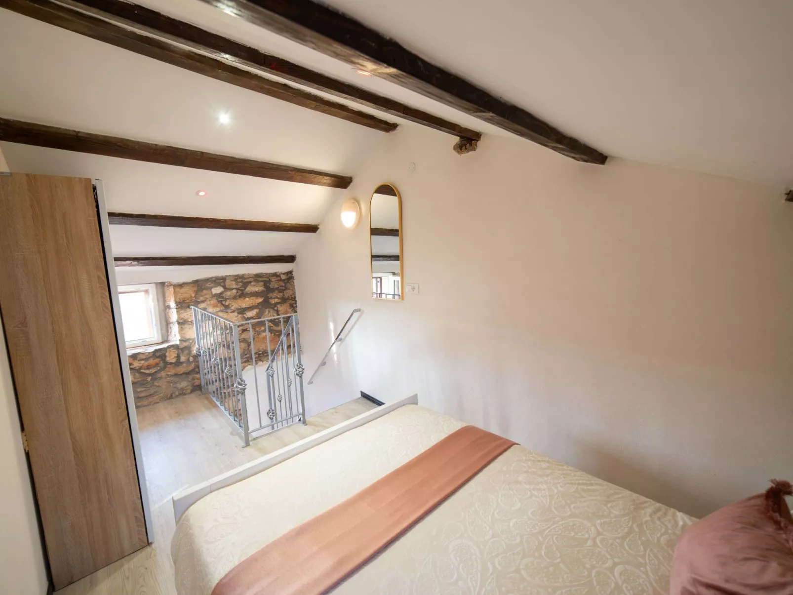 'Frane' mit eigenem Pool-Dedans