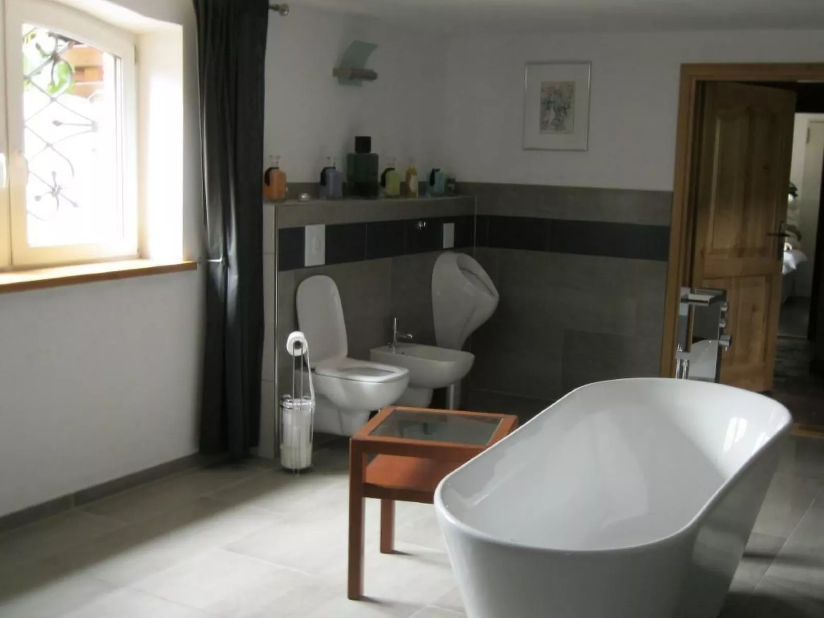 In Szopa mit Garten und Terrasse-Dedans