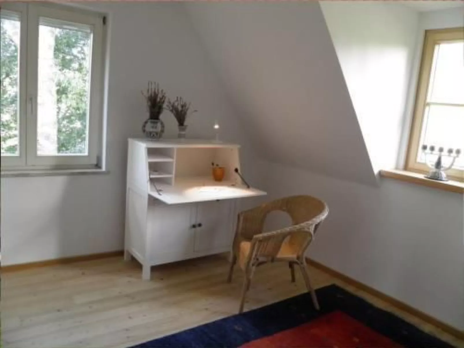 Haus mit  freier Fahrradnutzung und kleinem Boot-Dedans