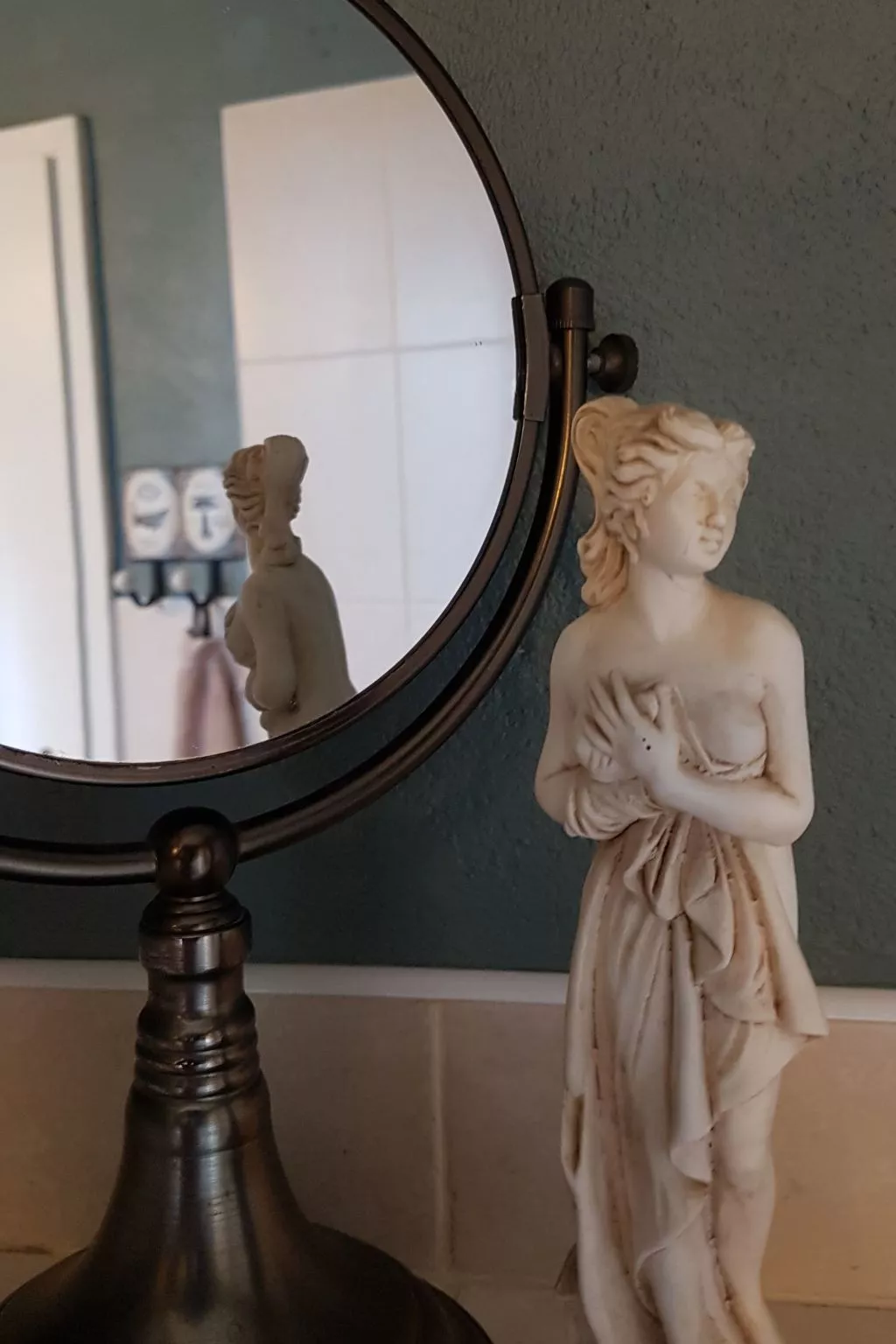 Mit Garten, Grill und Terrasse-Drinnen