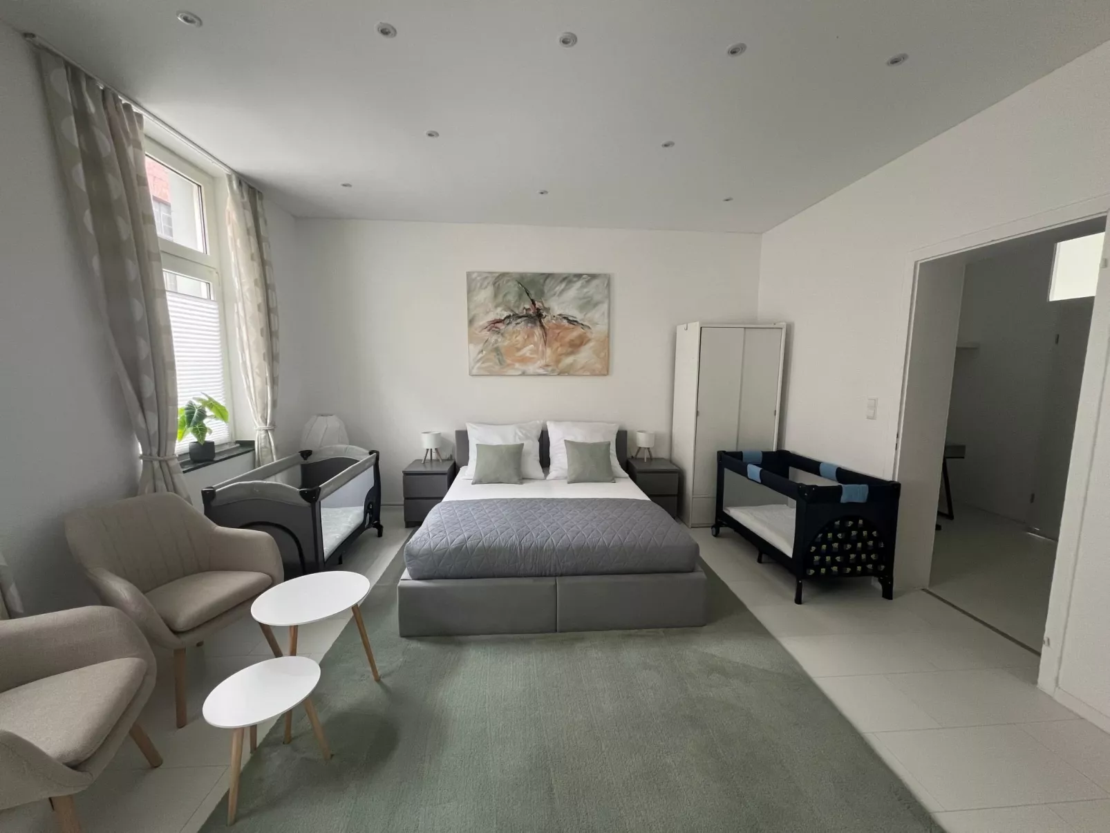 Clean Apt. Studio-Drinnen